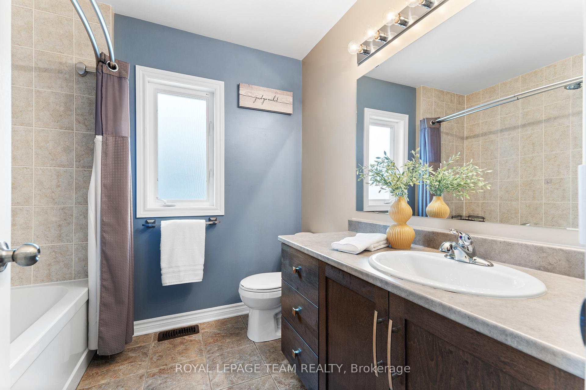 Photo 35 of 316 Sugar Pine Crescent, Ottawa, Kanata - Bridlewood — HOMEH