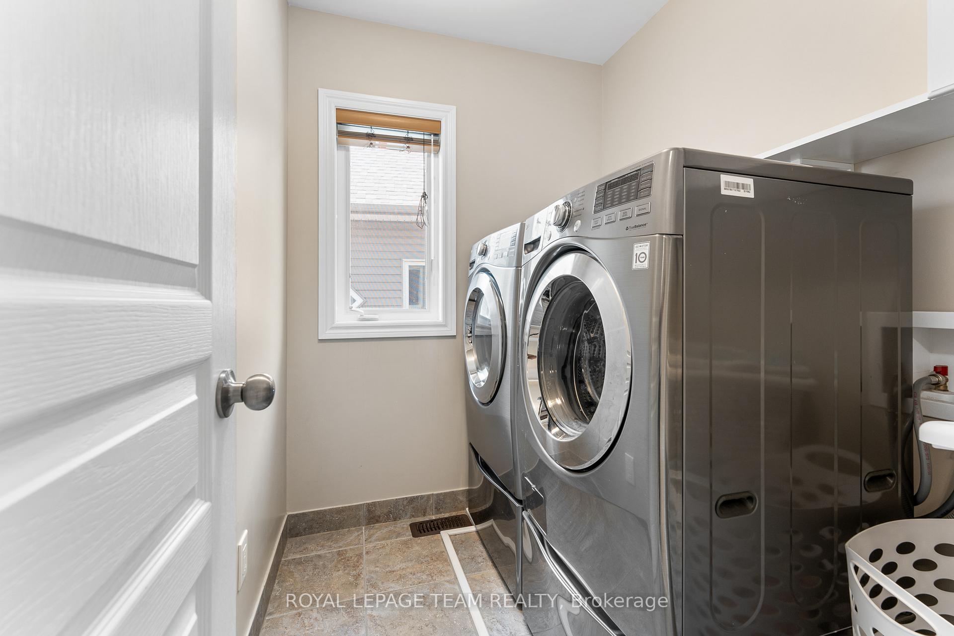 Photo 36 of 316 Sugar Pine Crescent, Ottawa, Kanata - Bridlewood — HOMEH