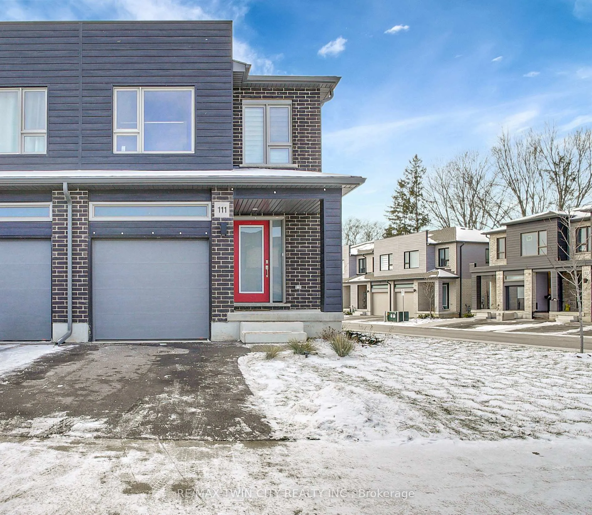 Photo 2 of 111 Pony Drive, Kitchener — HOMEH