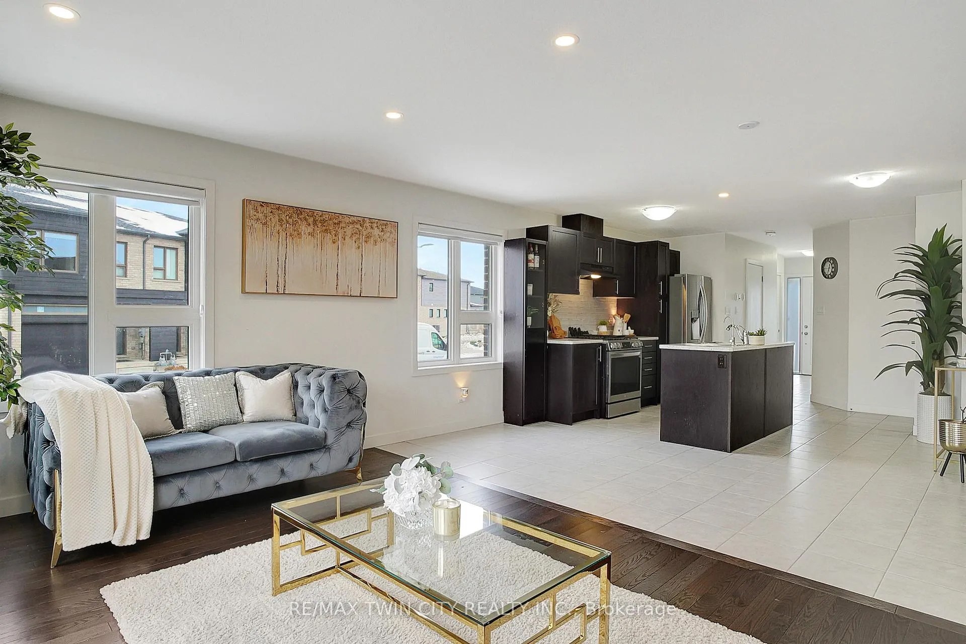 Photo 16 of 111 Pony Drive, Kitchener — HOMEH