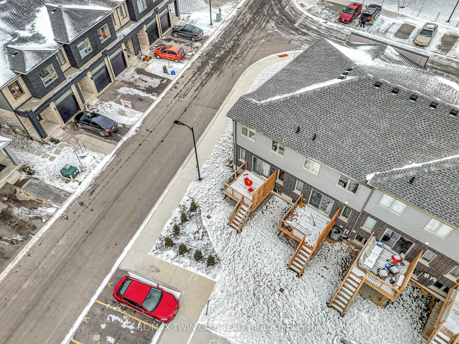 Photo 41 of 111 Pony Drive, Kitchener — HOMEH