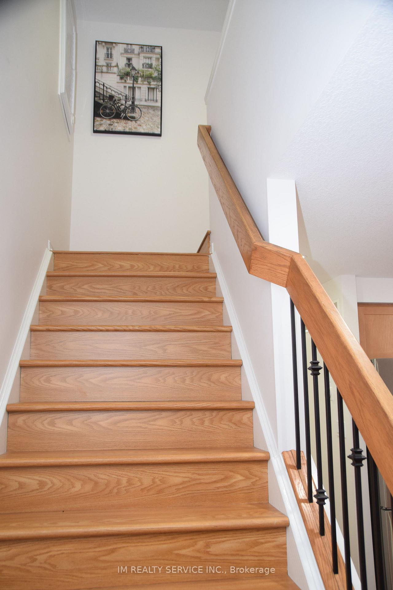 Photo 9 of 1374 Countrystone Drive, Kitchener — HOMEH