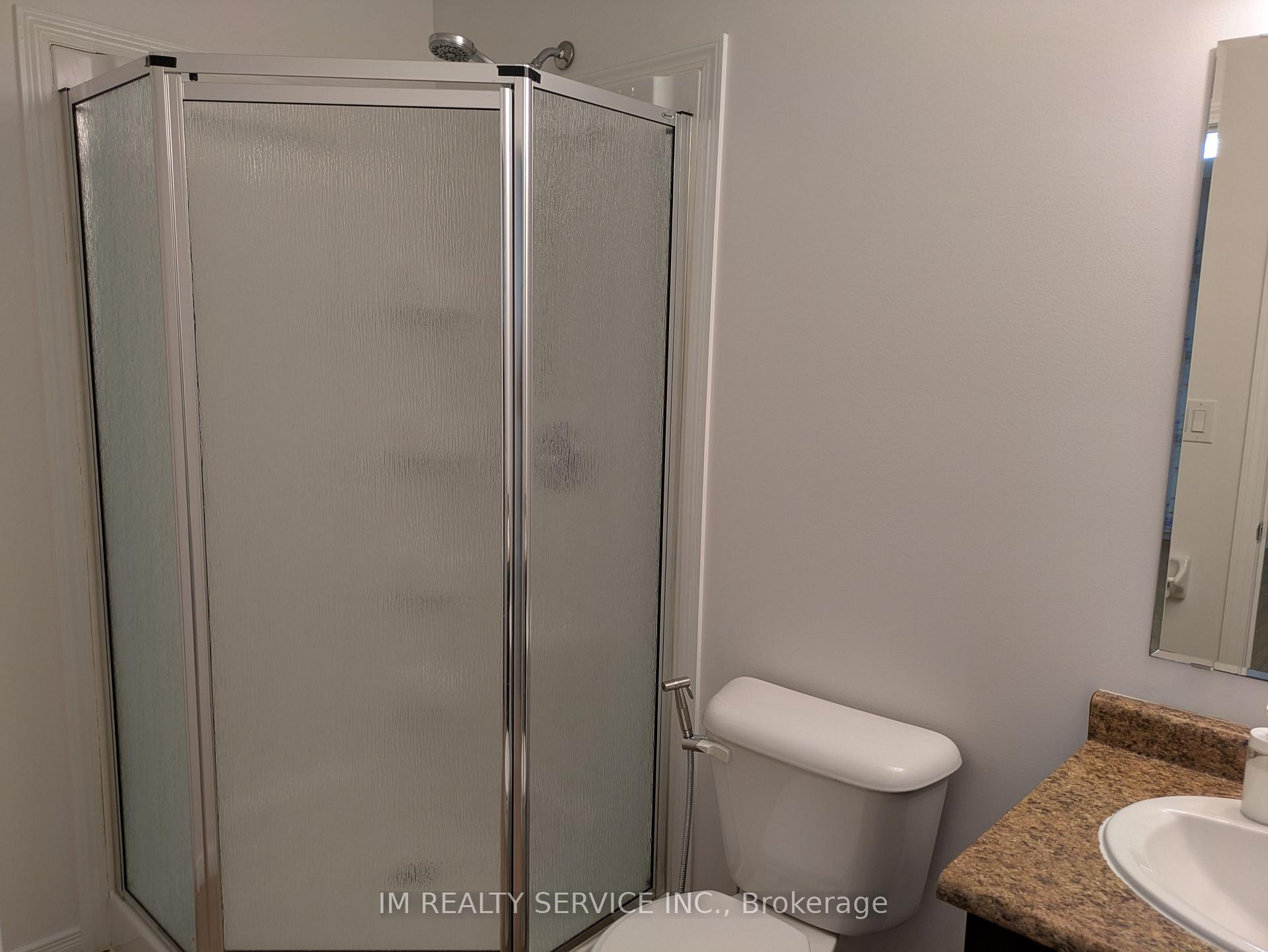 Photo 13 of 1374 Countrystone Drive, Kitchener — HOMEH