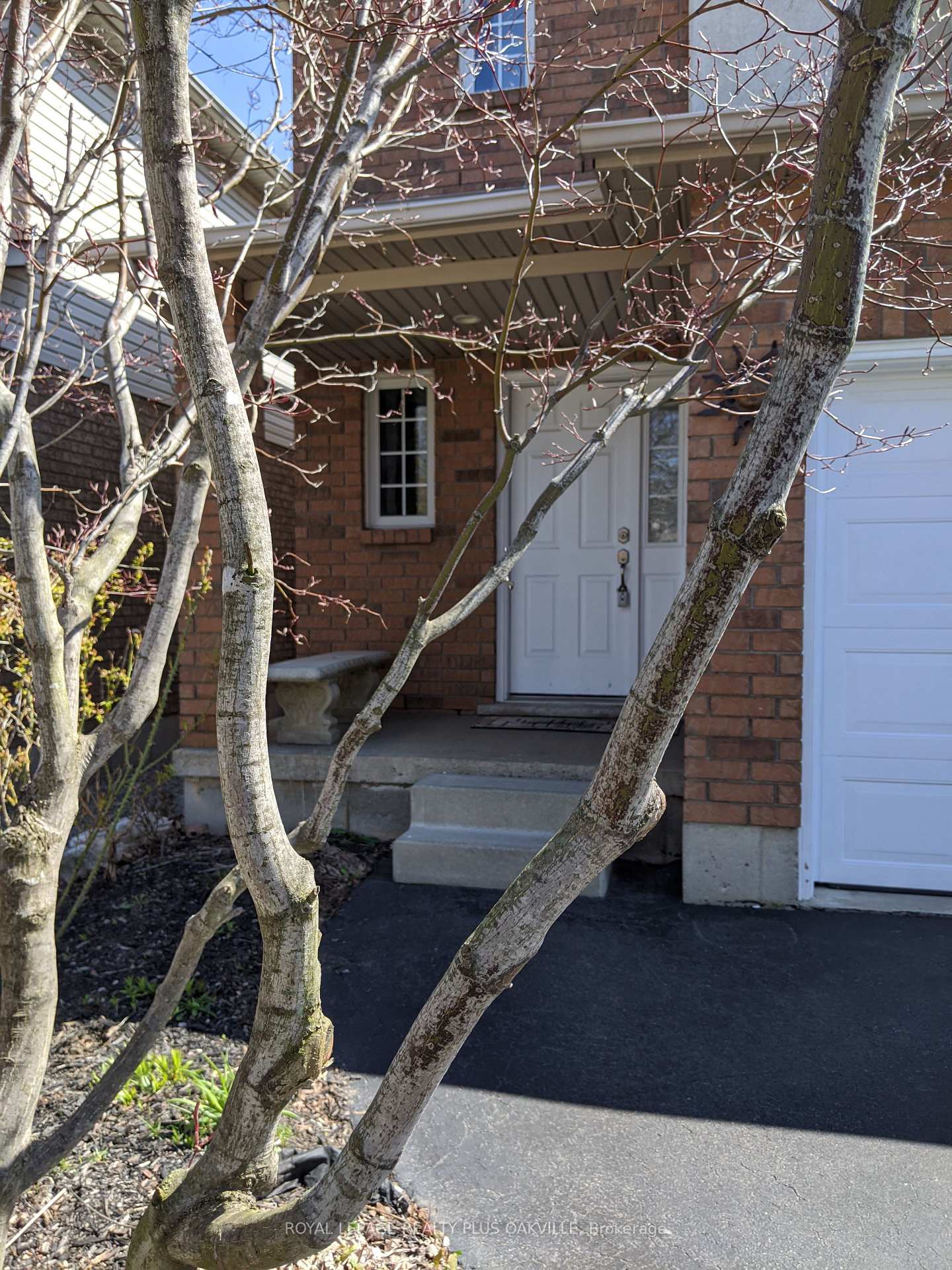 Photo 4 of 88 Kendrick Court, Hamilton, Ancaster — HOMEH