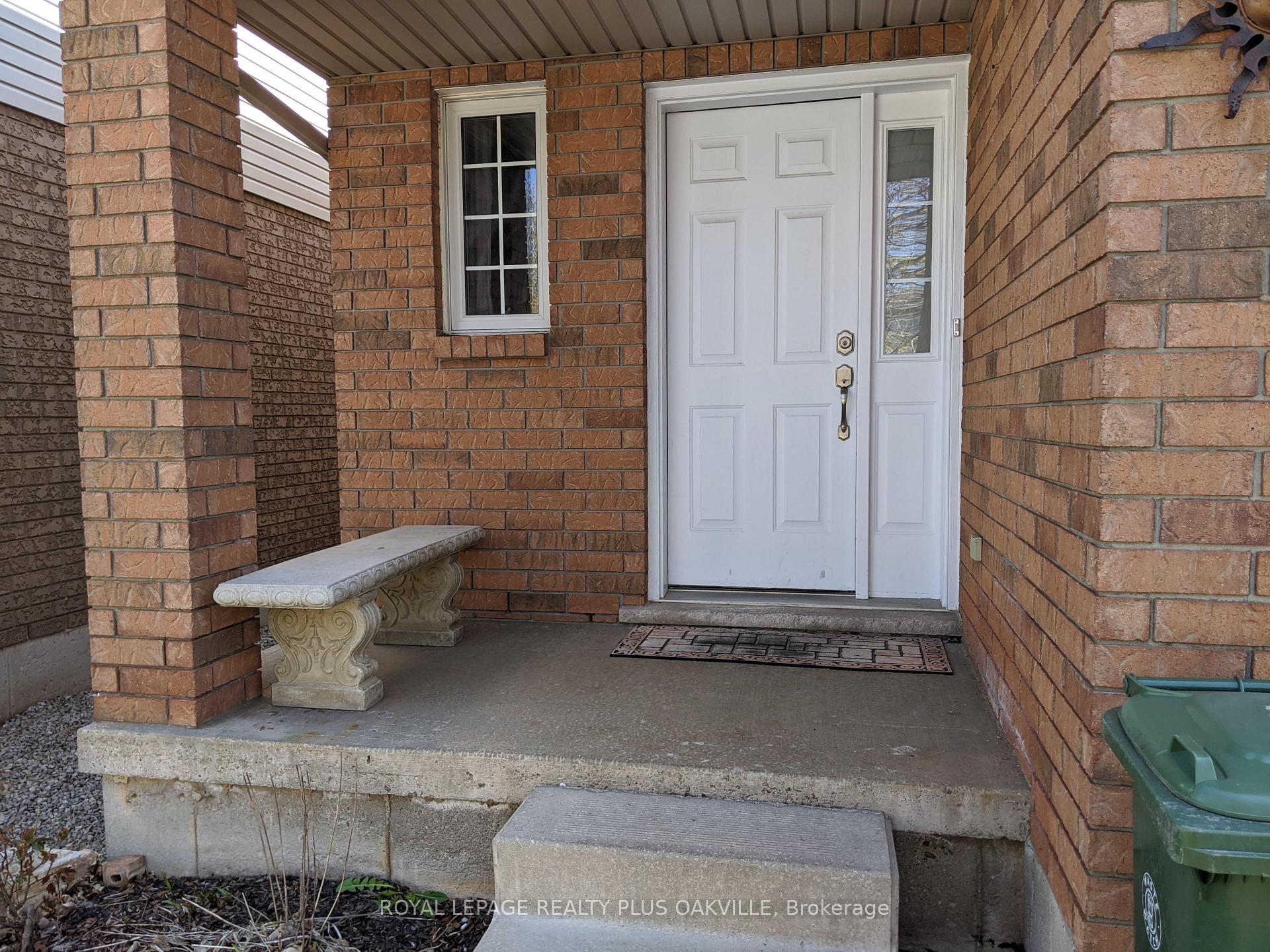 Photo 6 of 88 Kendrick Court, Hamilton, Ancaster — HOMEH