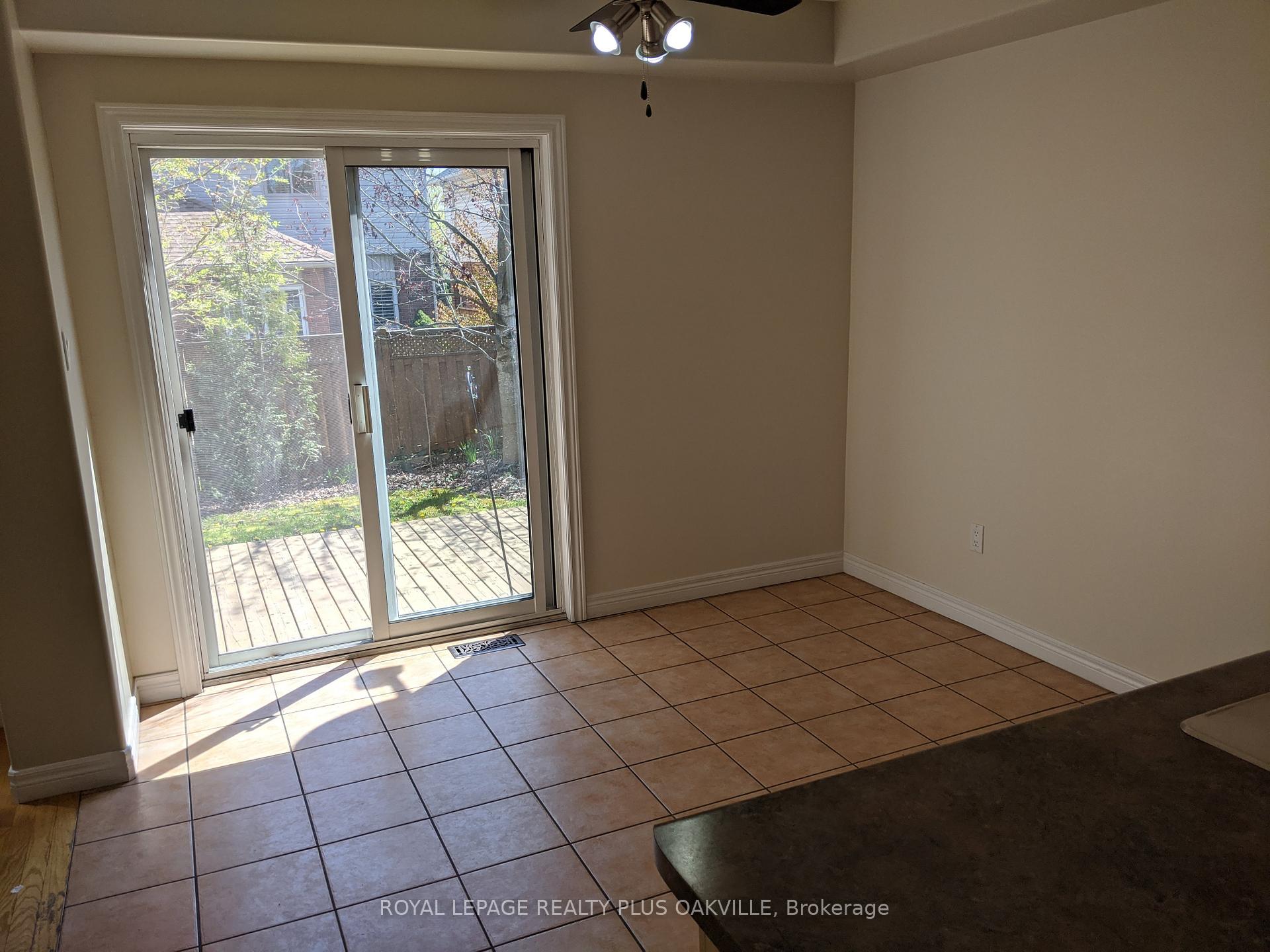 Photo 9 of 88 Kendrick Court, Hamilton, Ancaster — HOMEH