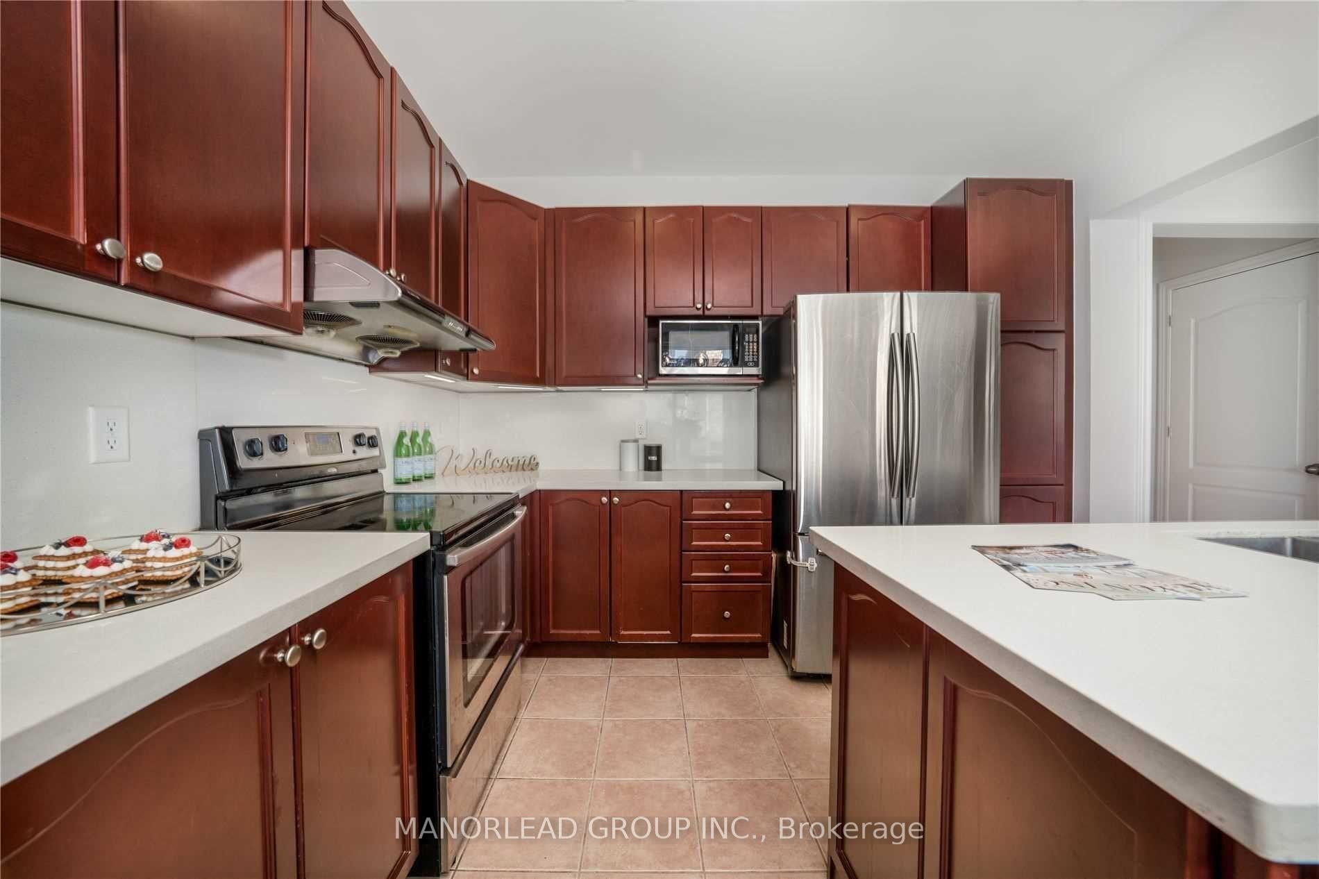 Photo 8 of 19 Everett Street, Markham, Wismer — HOMEH