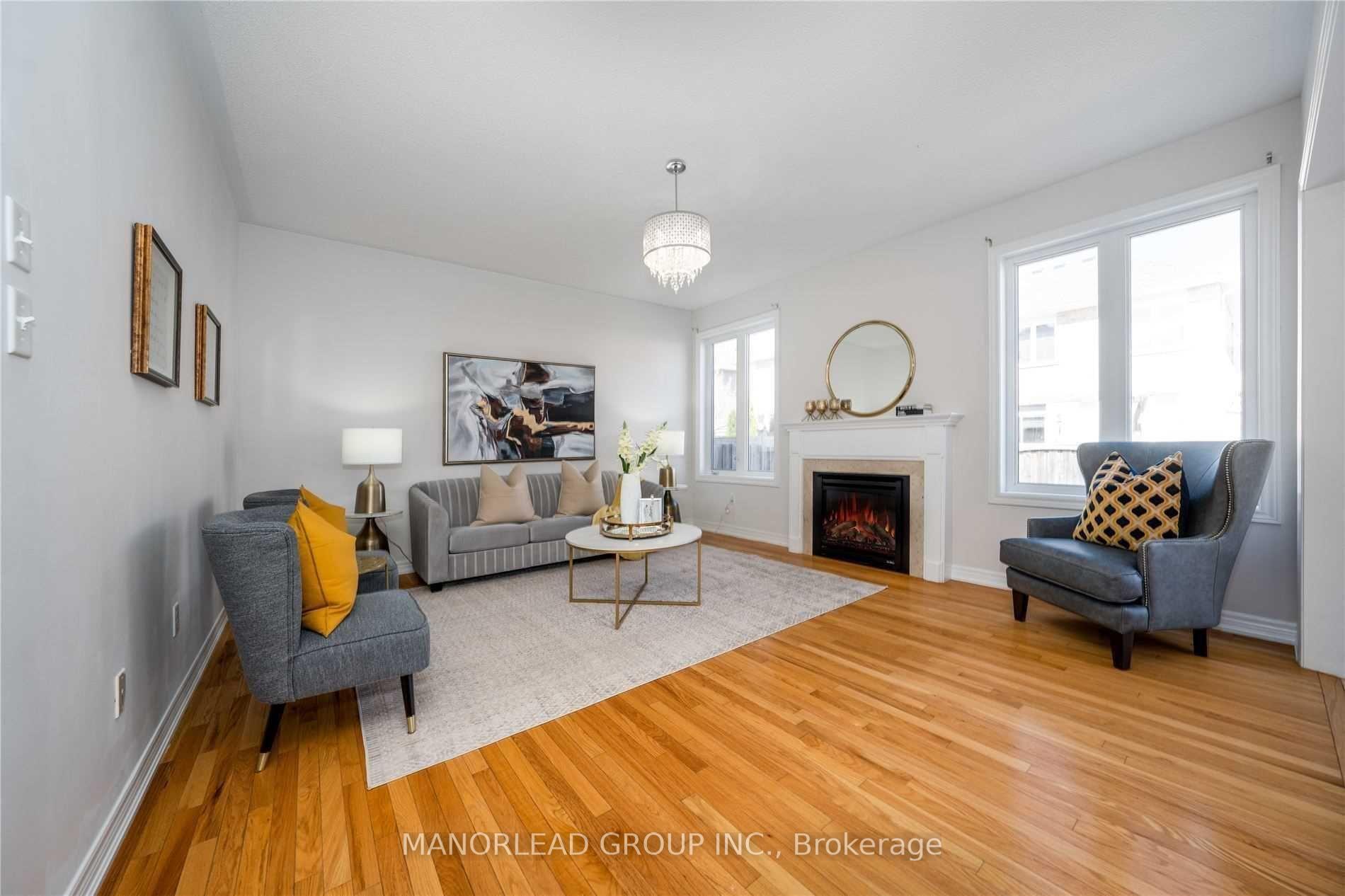 Photo 11 of 19 Everett Street, Markham, Wismer — HOMEH