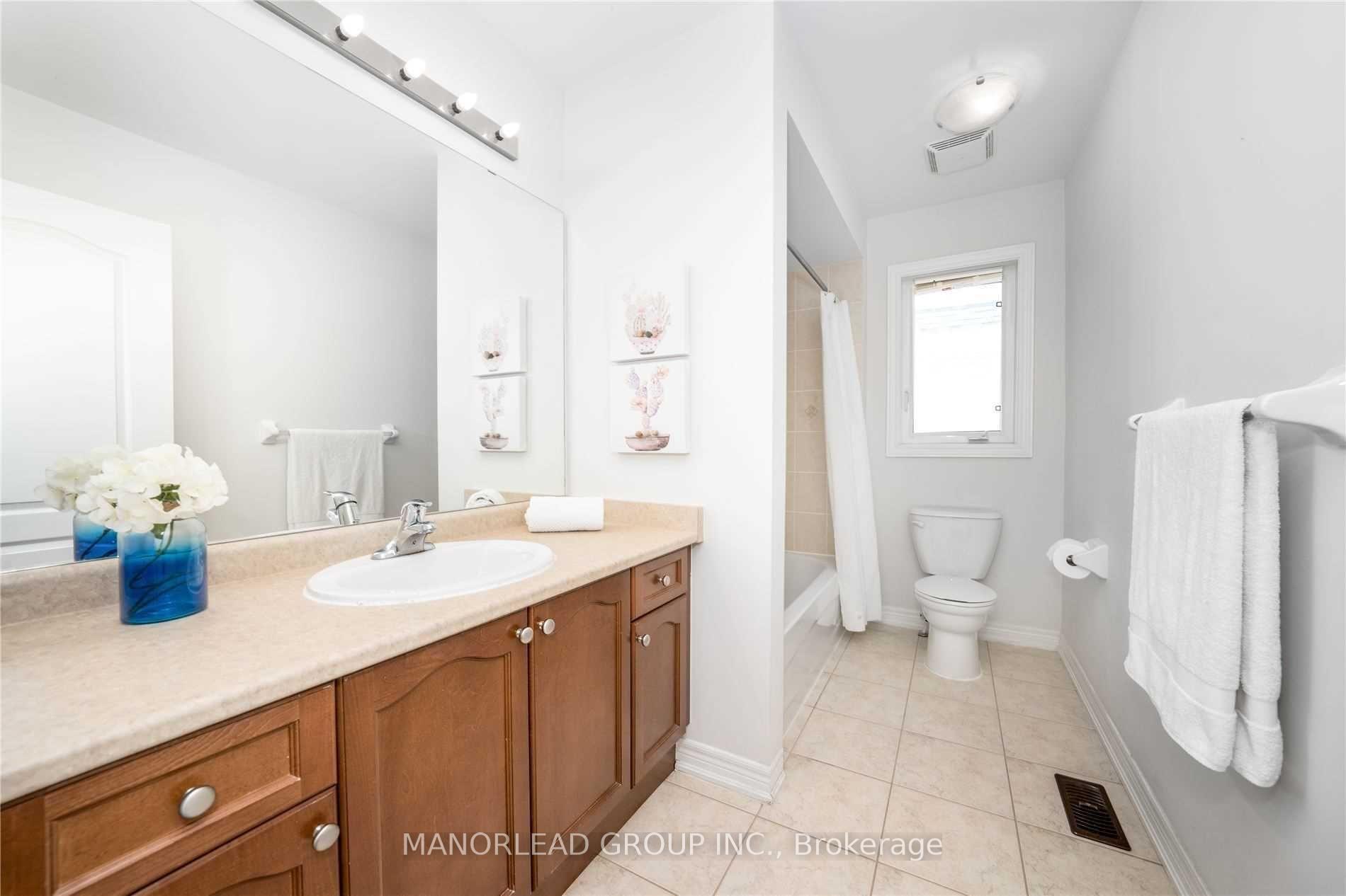 Photo 26 of 19 Everett Street, Markham, Wismer — HOMEH