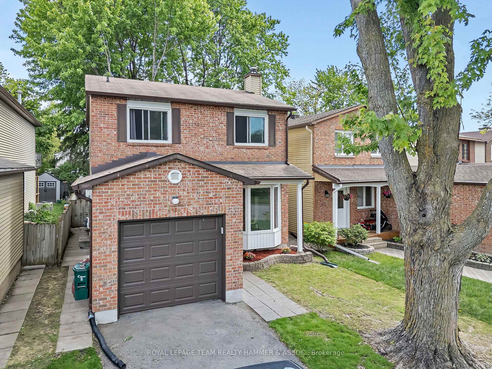 Photo 2 of 217 Equestrian Drive, Ottawa, Kanata - Bridlewood — HOMEH
