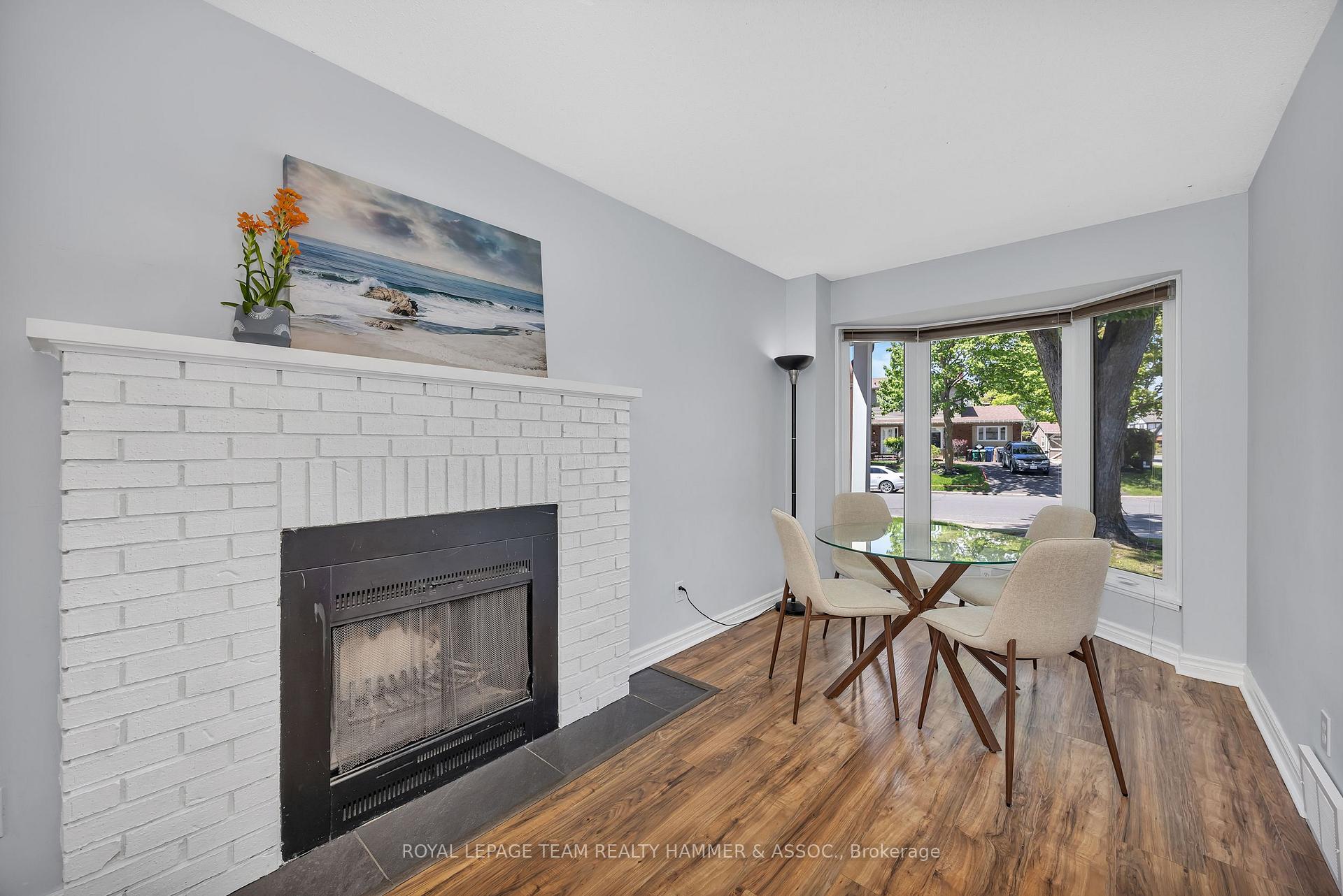 Photo 5 of 217 Equestrian Drive, Ottawa, Kanata - Bridlewood — HOMEH