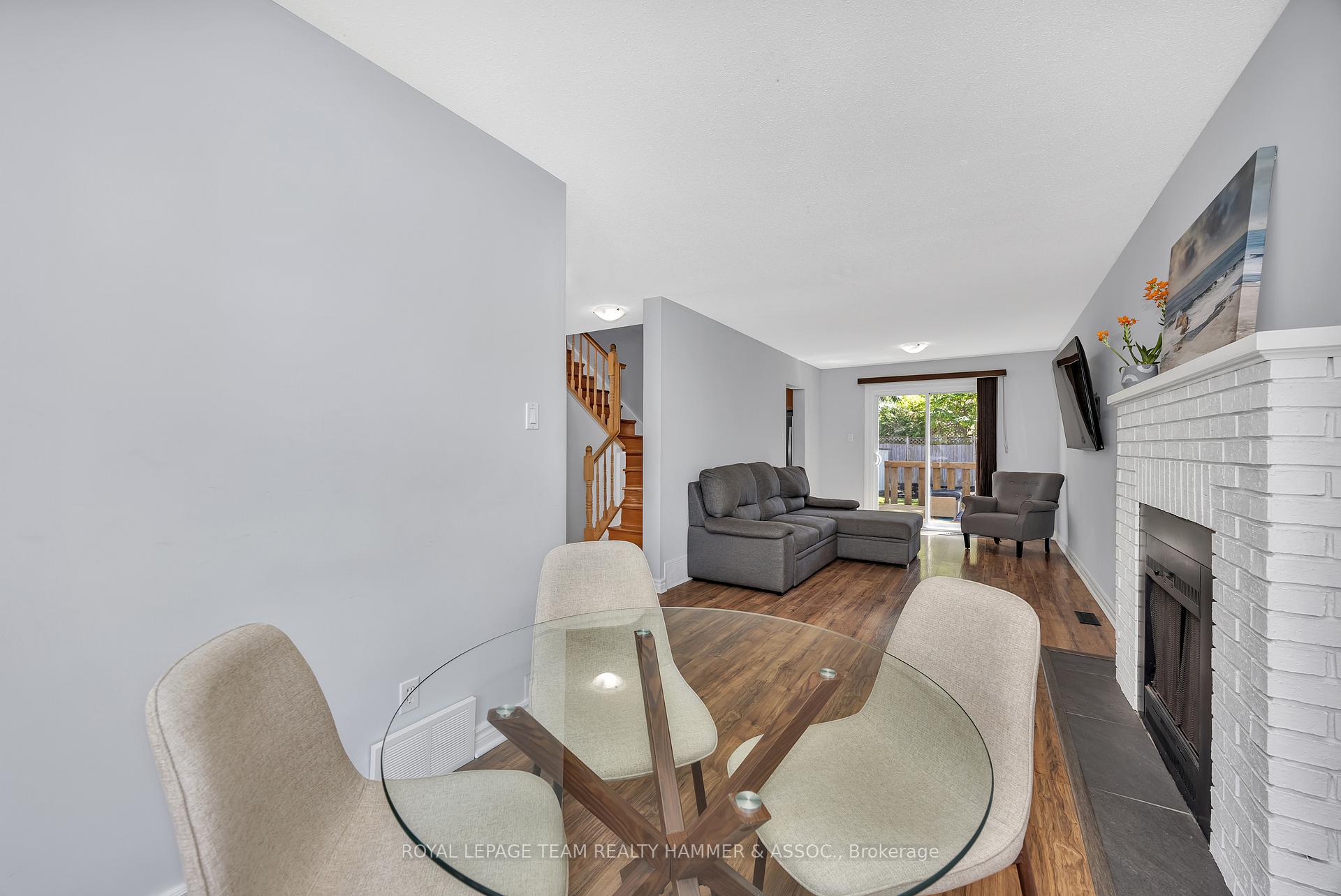 Photo 6 of 217 Equestrian Drive, Ottawa, Kanata - Bridlewood — HOMEH