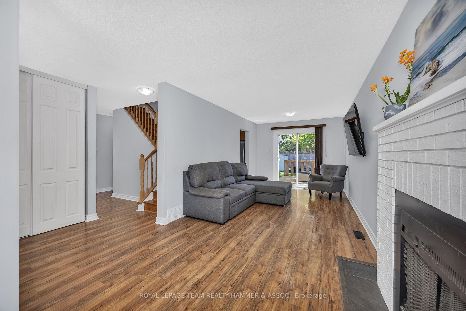 Photo 7 of 217 Equestrian Drive, Ottawa, Kanata - Bridlewood — HOMEH
