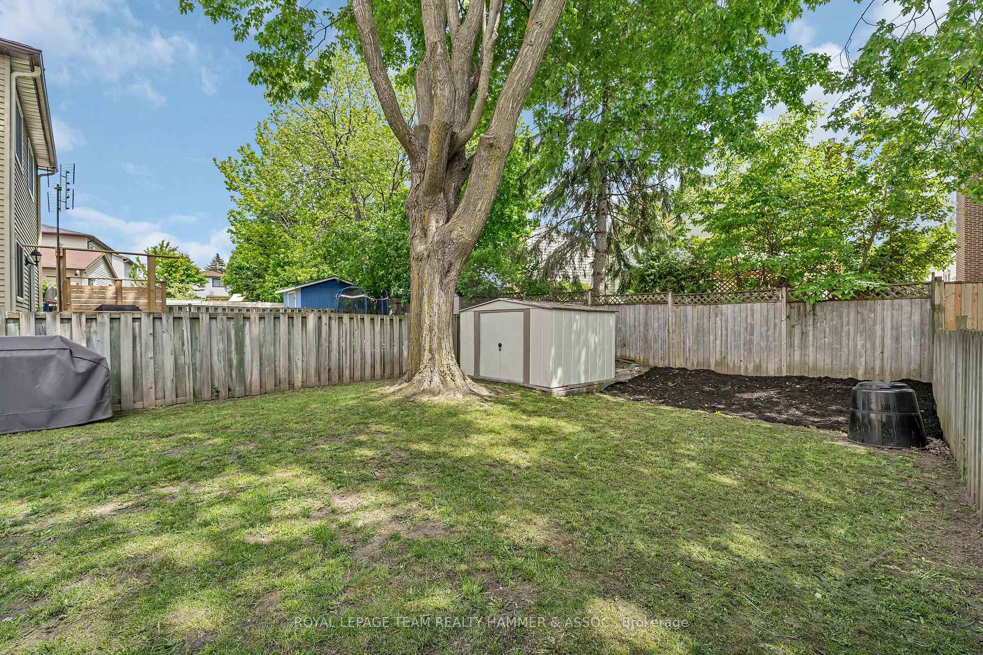 Photo 31 of 217 Equestrian Drive, Ottawa, Kanata - Bridlewood — HOMEH