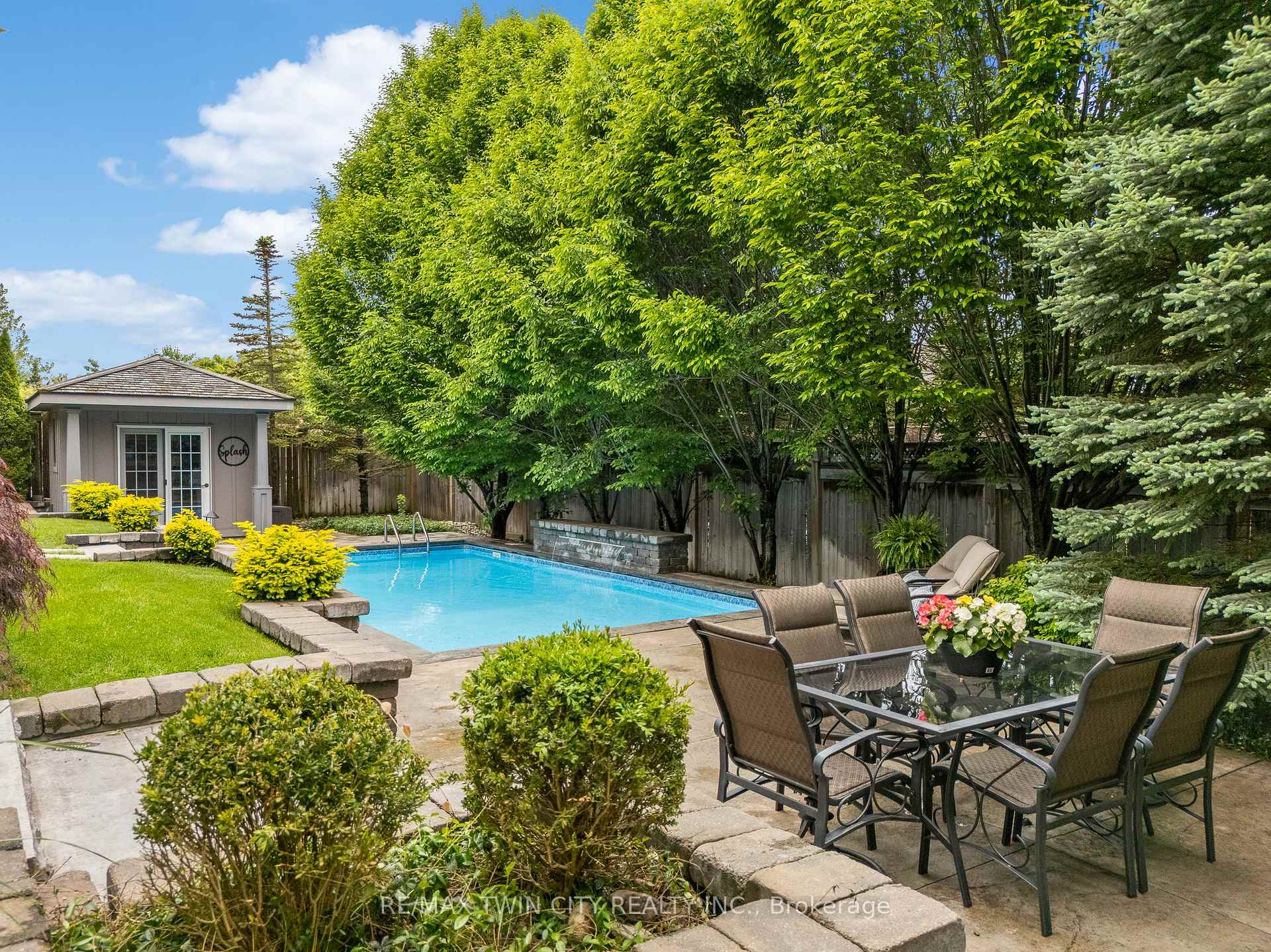 Photo 25 of 303 Terrace Wood Crescent, Kitchener, Pioneer Tower West — HOMEH