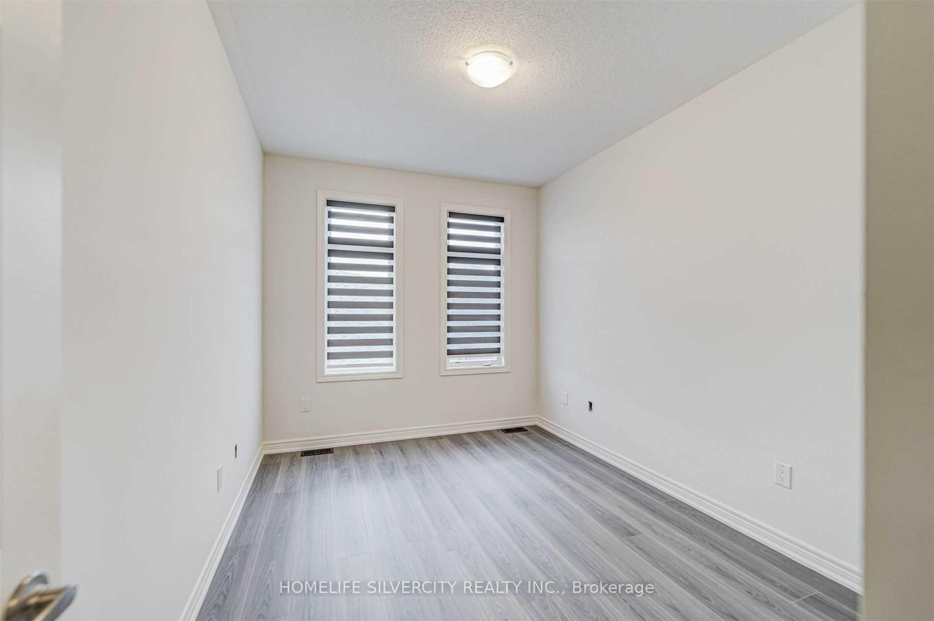 Photo 22 of 21 Westfield Crescent, Hamilton, Waterdown — HOMEH
