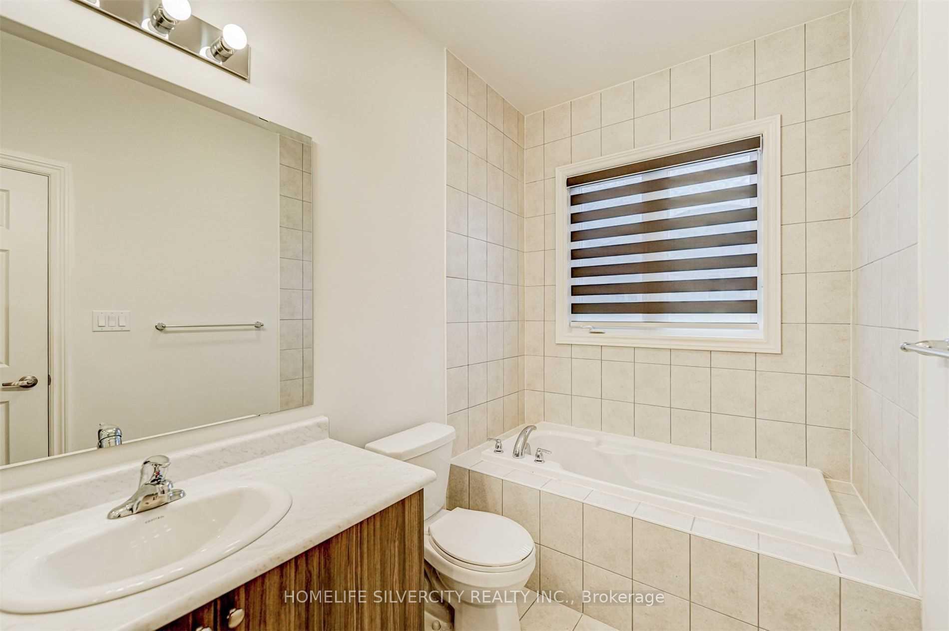 Photo 28 of 21 Westfield Crescent, Hamilton, Waterdown — HOMEH