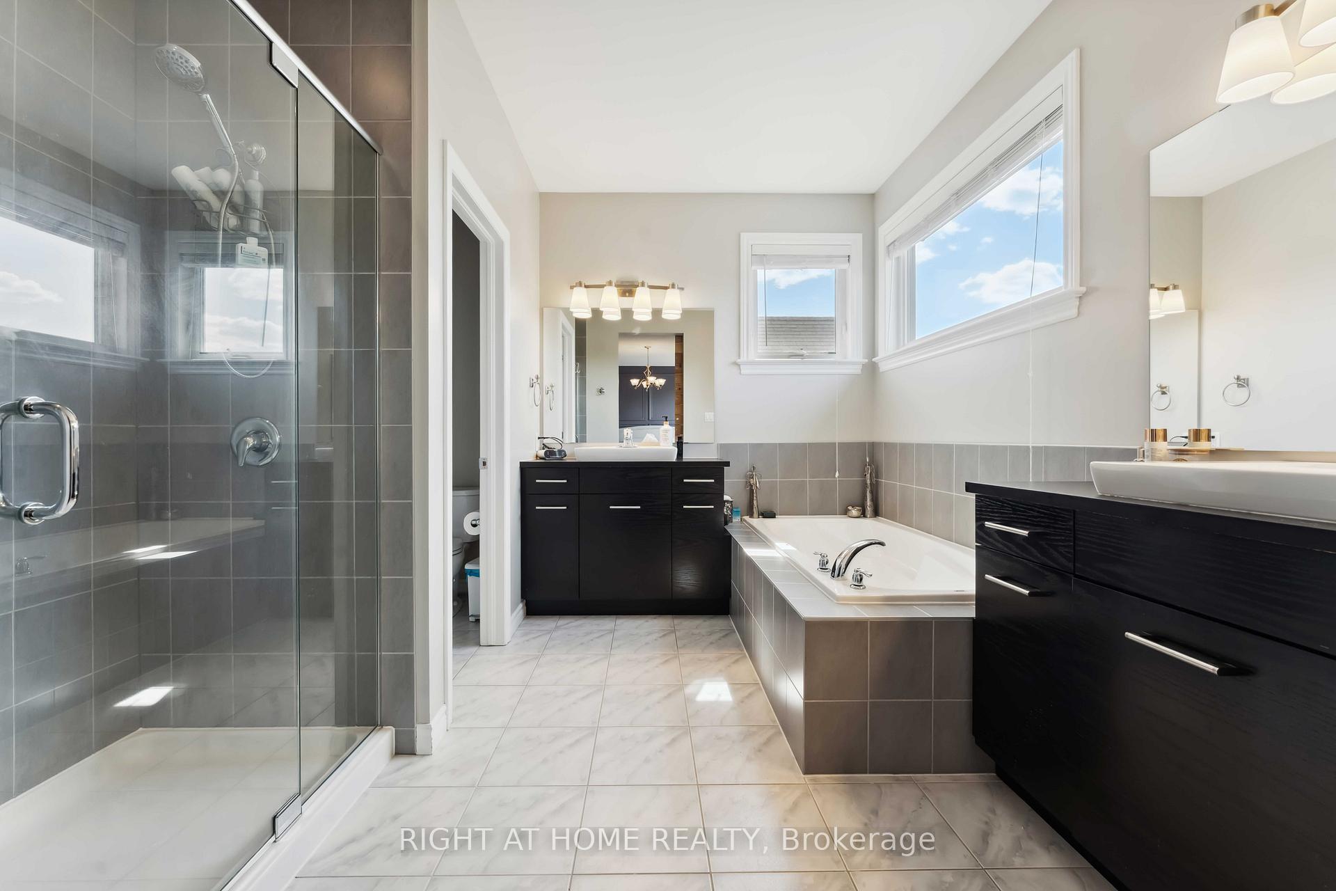 Photo 20 of 202 Balikun Heights, Ottawa, Kanata - Emerald Meadows/Trailwest — HOMEH