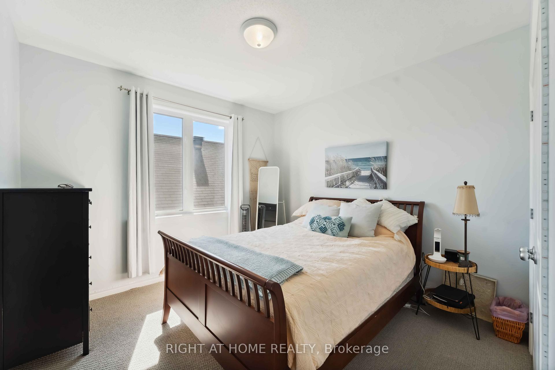 Photo 24 of 202 Balikun Heights, Ottawa, Kanata - Emerald Meadows/Trailwest — HOMEH
