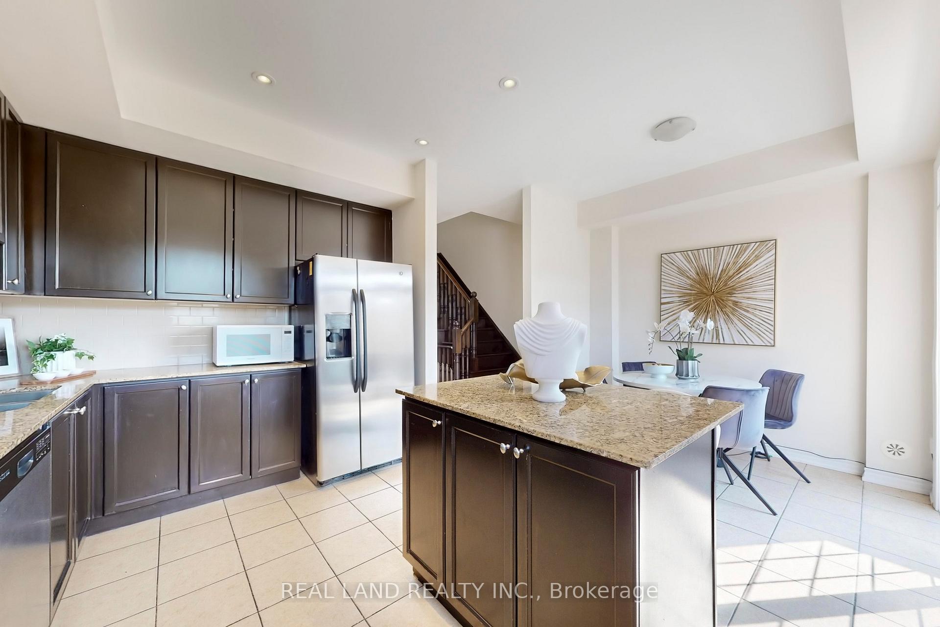 Photo 12 of 95 Anthony Roman Avenue, Markham, Cathedraltown — HOMEH