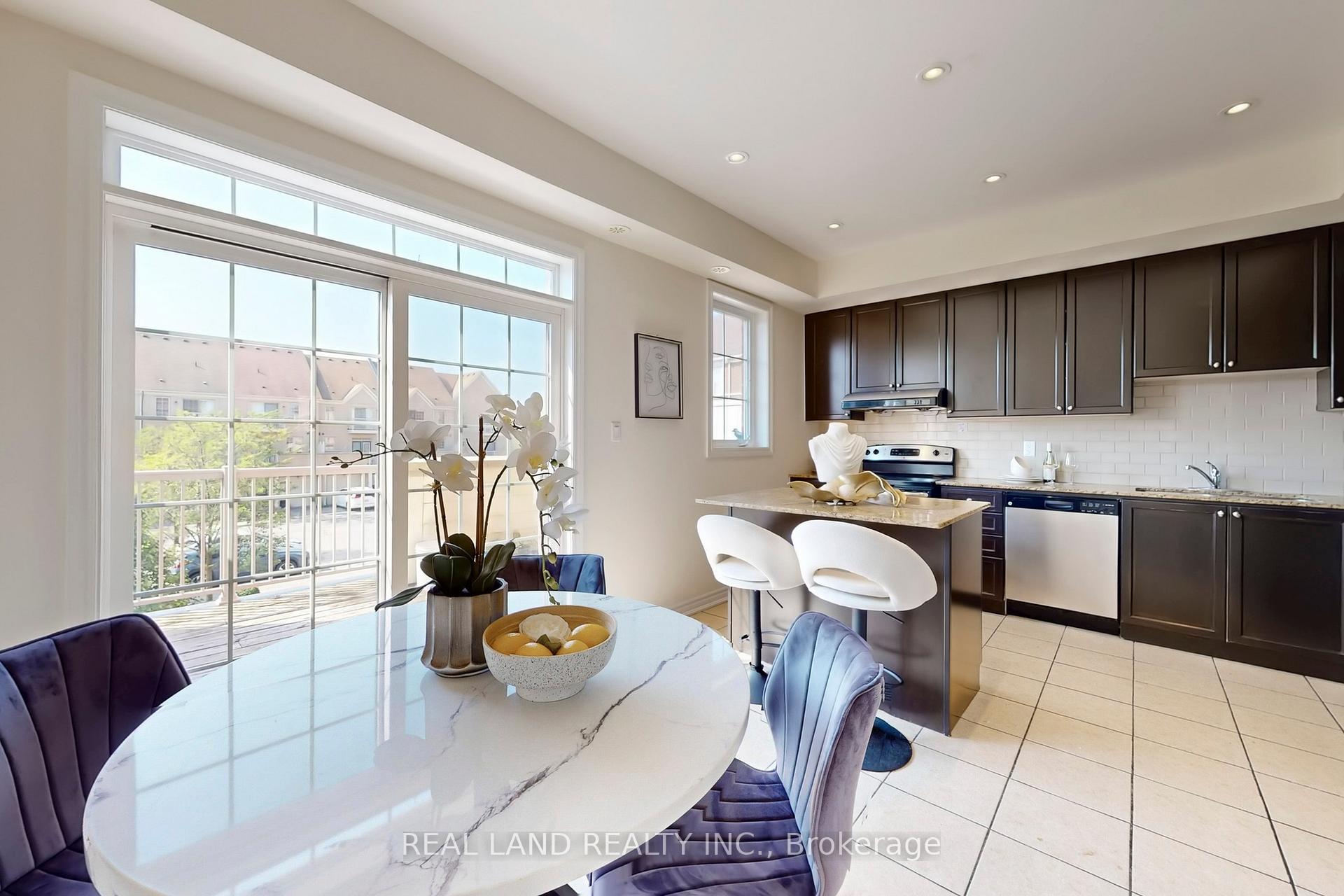 Photo 14 of 95 Anthony Roman Avenue, Markham, Cathedraltown — HOMEH
