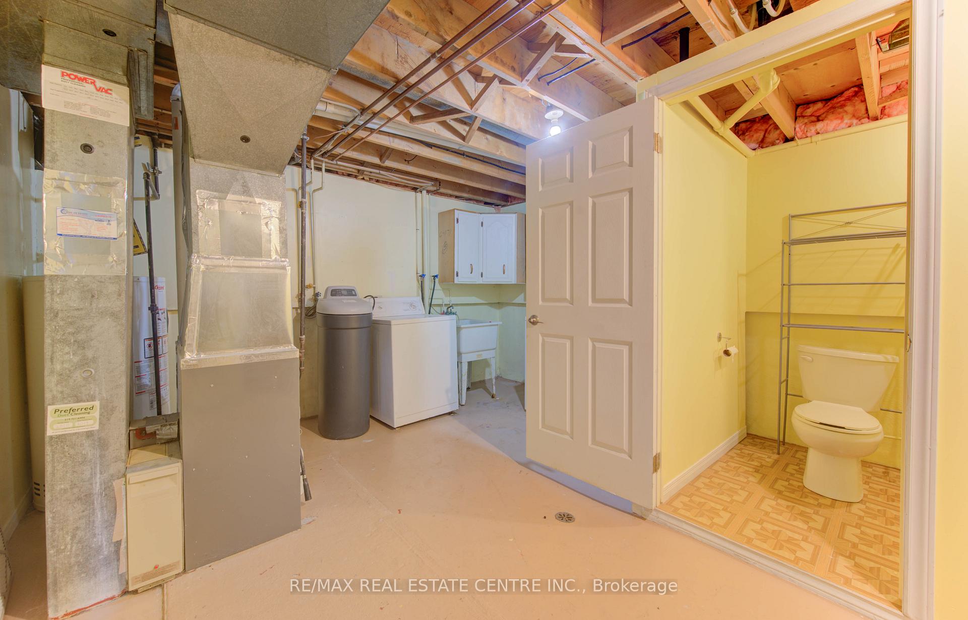 Photo 31 of 148 Driftwood Drive, Kitchener — HOMEH