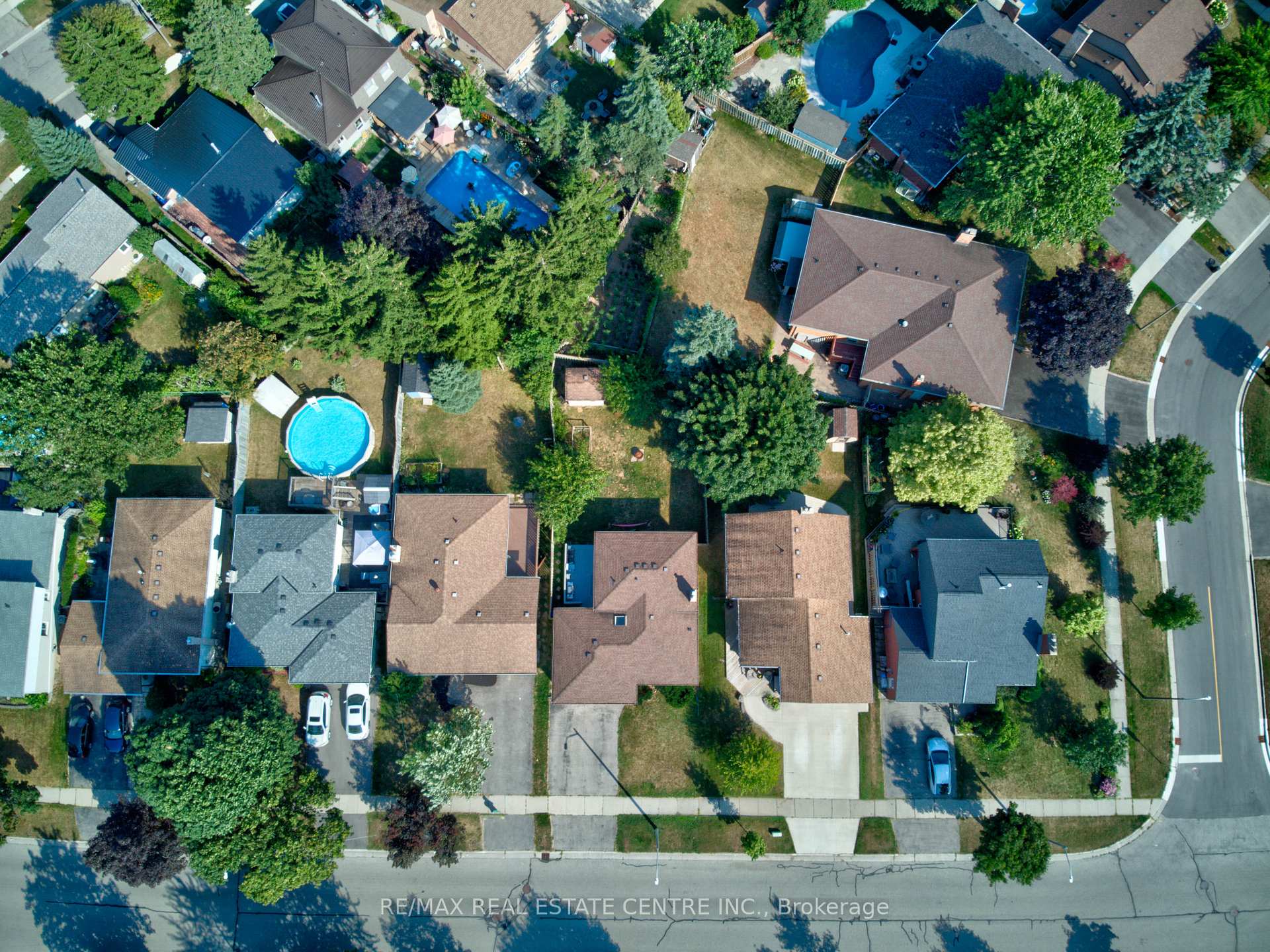 Photo 45 of 148 Driftwood Drive, Kitchener — HOMEH