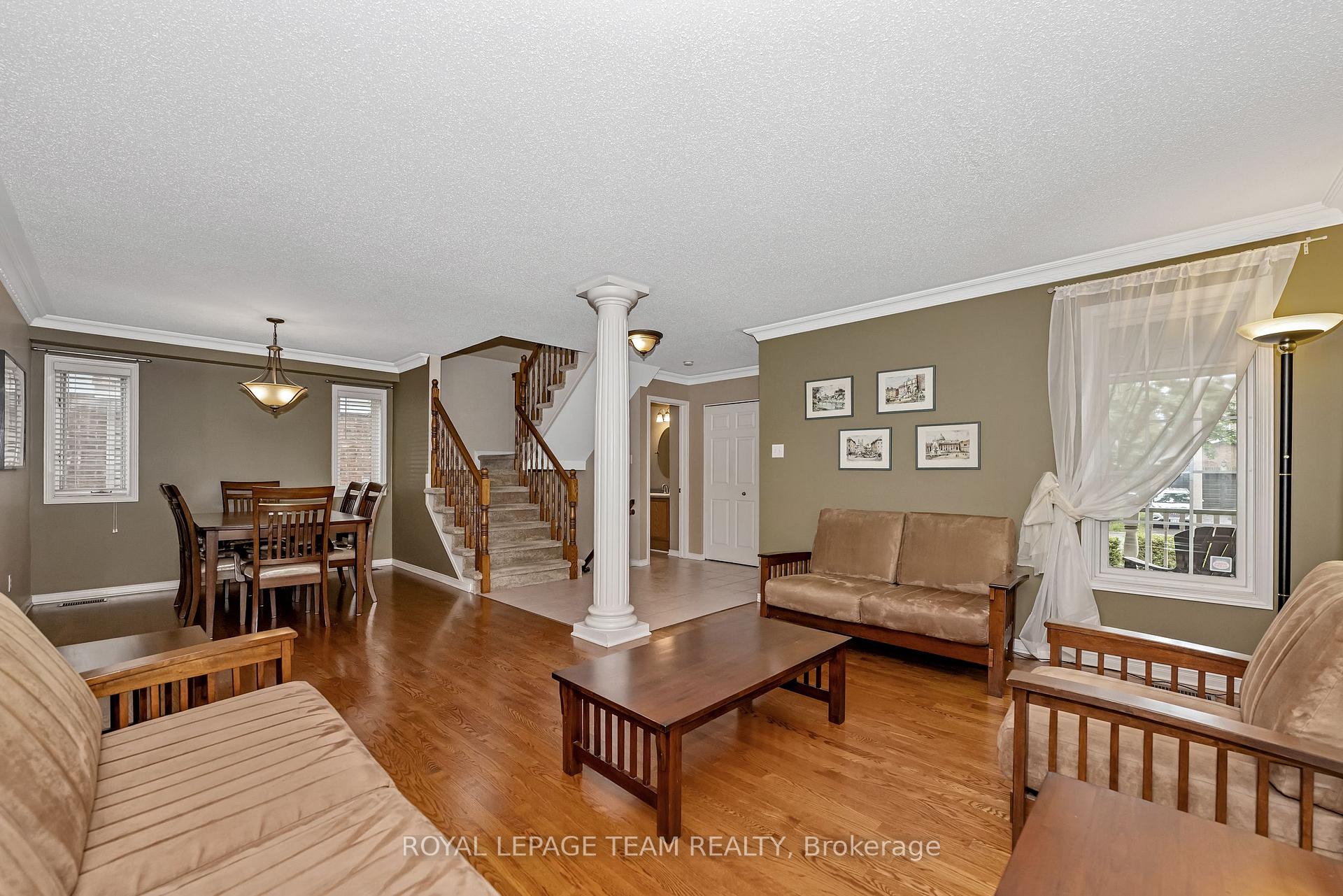 Photo 8 of 15 Sherring Crescent, Ottawa, Kanata - Kanata Lakes/Heritage Hills — HOMEH