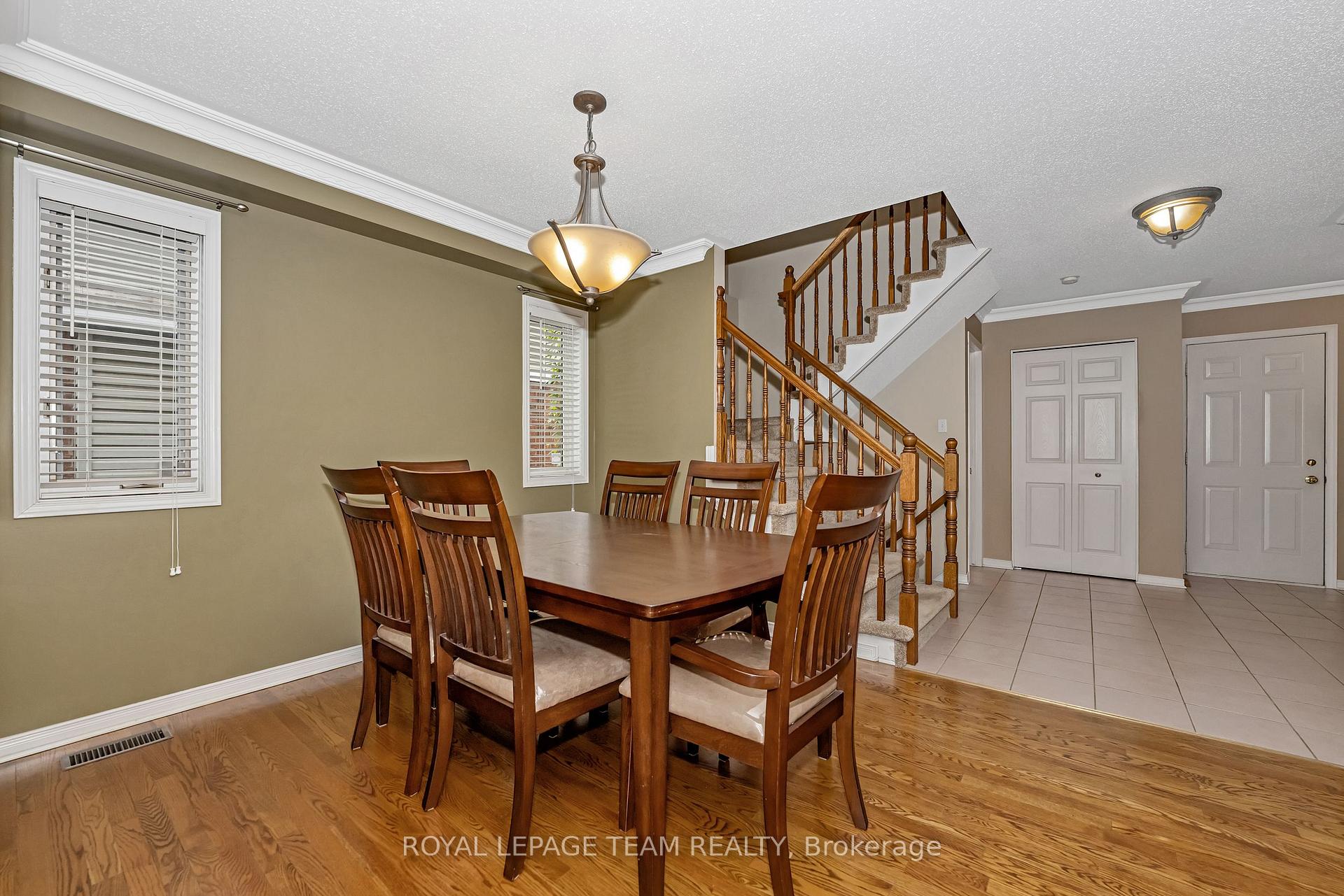 Photo 9 of 15 Sherring Crescent, Ottawa, Kanata - Kanata Lakes/Heritage Hills — HOMEH