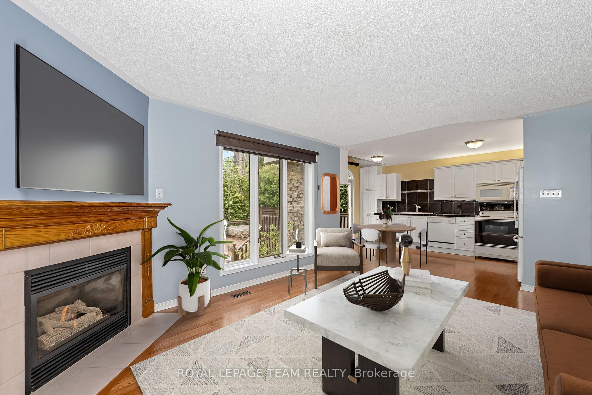 Photo 13 of 15 Sherring Crescent, Ottawa, Kanata - Kanata Lakes/Heritage Hills — HOMEH