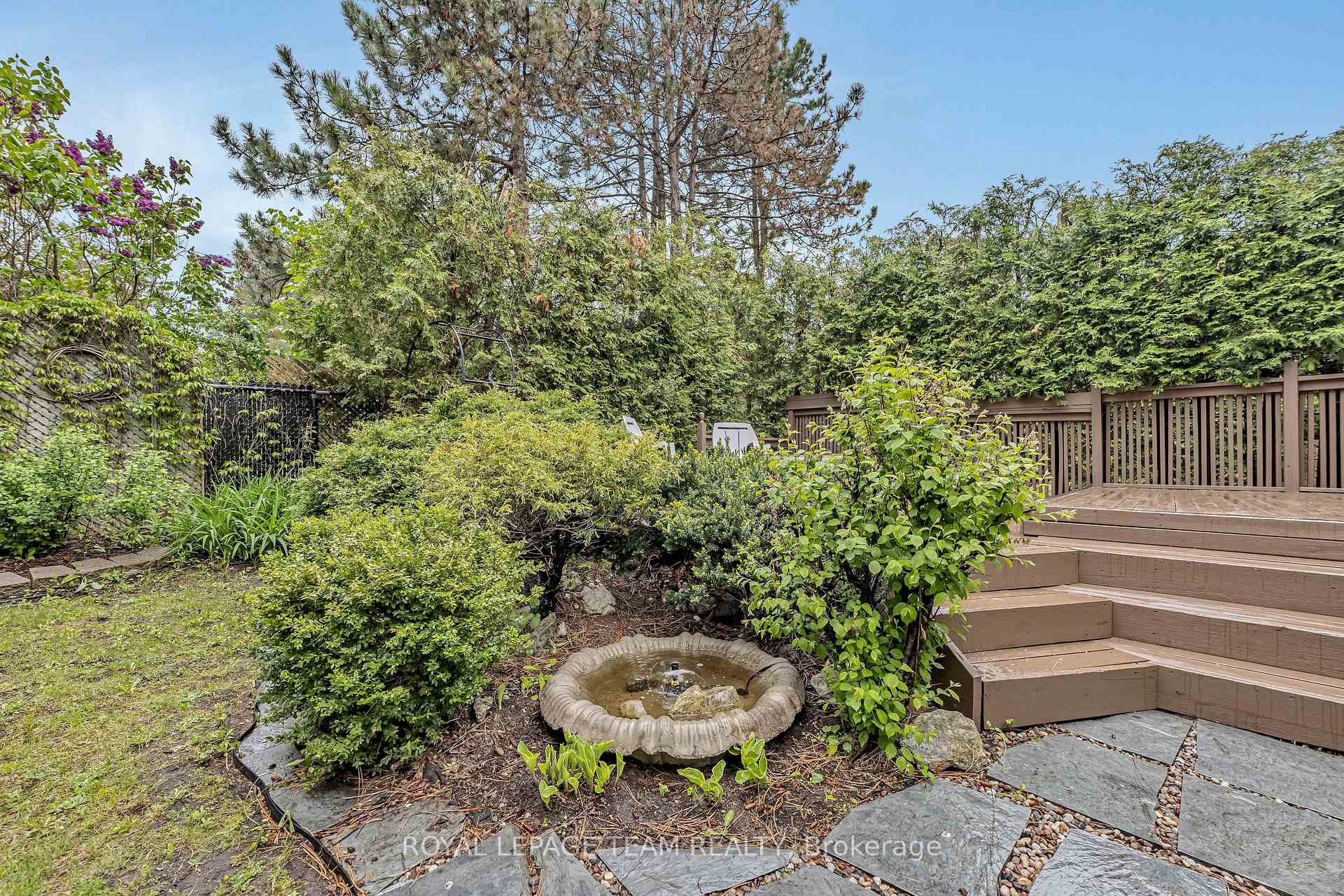 Photo 32 of 15 Sherring Crescent, Ottawa, Kanata - Kanata Lakes/Heritage Hills — HOMEH