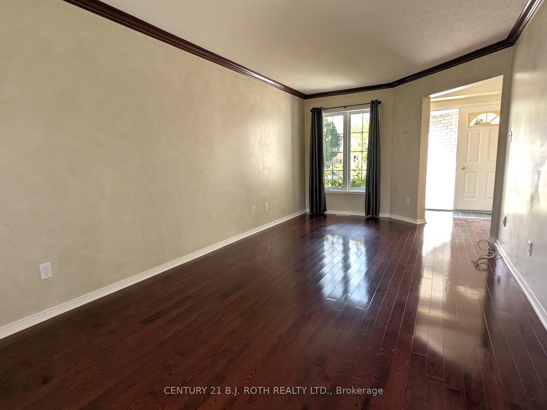 Photo 7 of 1122 Kensington Street, Innisfil, Alcona — HOMEH