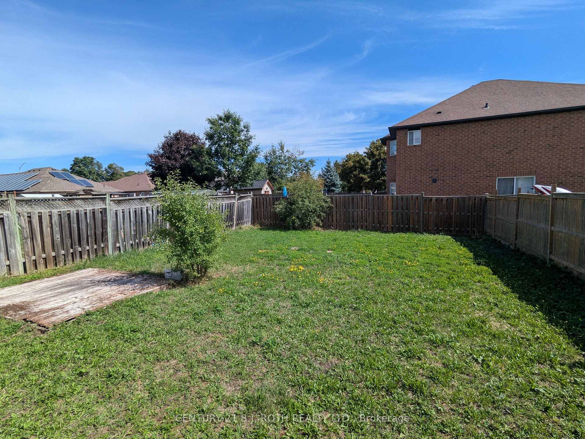 Photo 12 of 1122 Kensington Street, Innisfil, Alcona — HOMEH