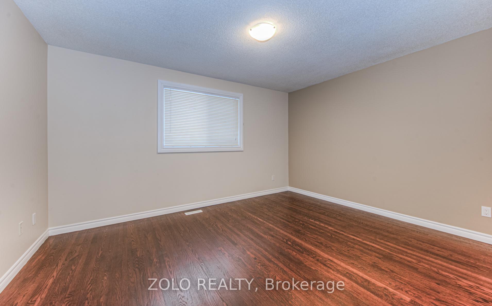 Photo 14 of 6 Dayman Court, Kitchener, Westmount - Kitchener — HOMEH