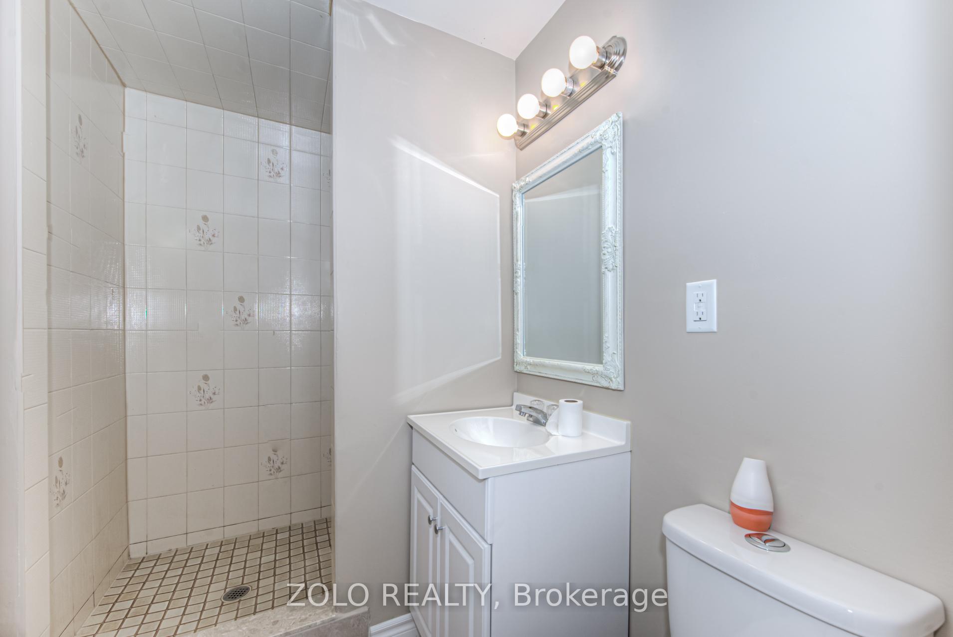 Photo 26 of 6 Dayman Court, Kitchener, Westmount - Kitchener — HOMEH