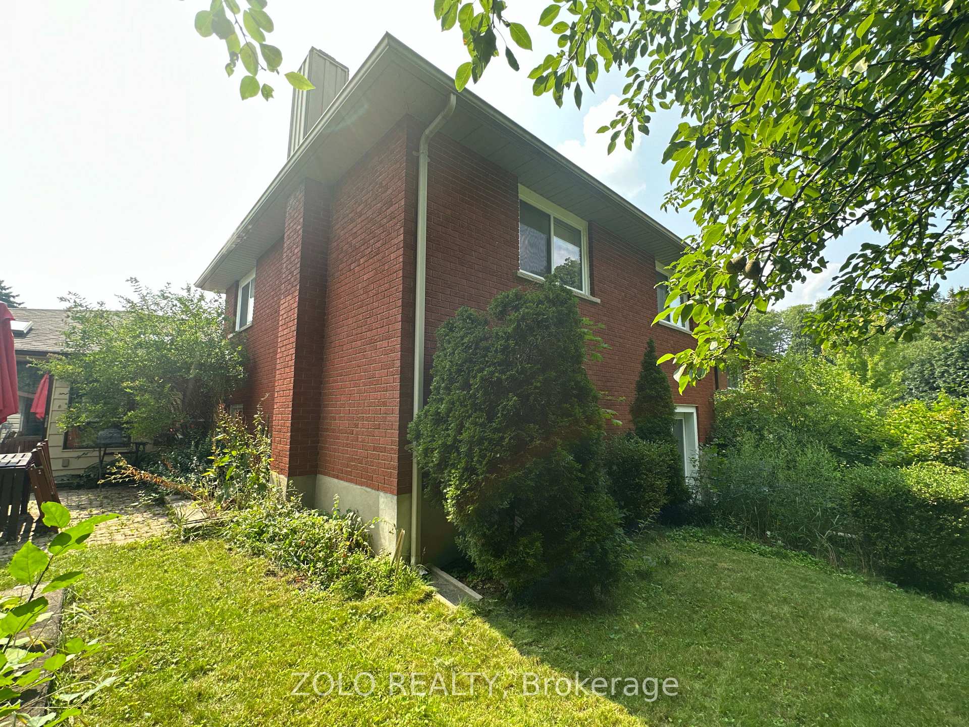 Photo 28 of 6 Dayman Court, Kitchener, Westmount - Kitchener — HOMEH