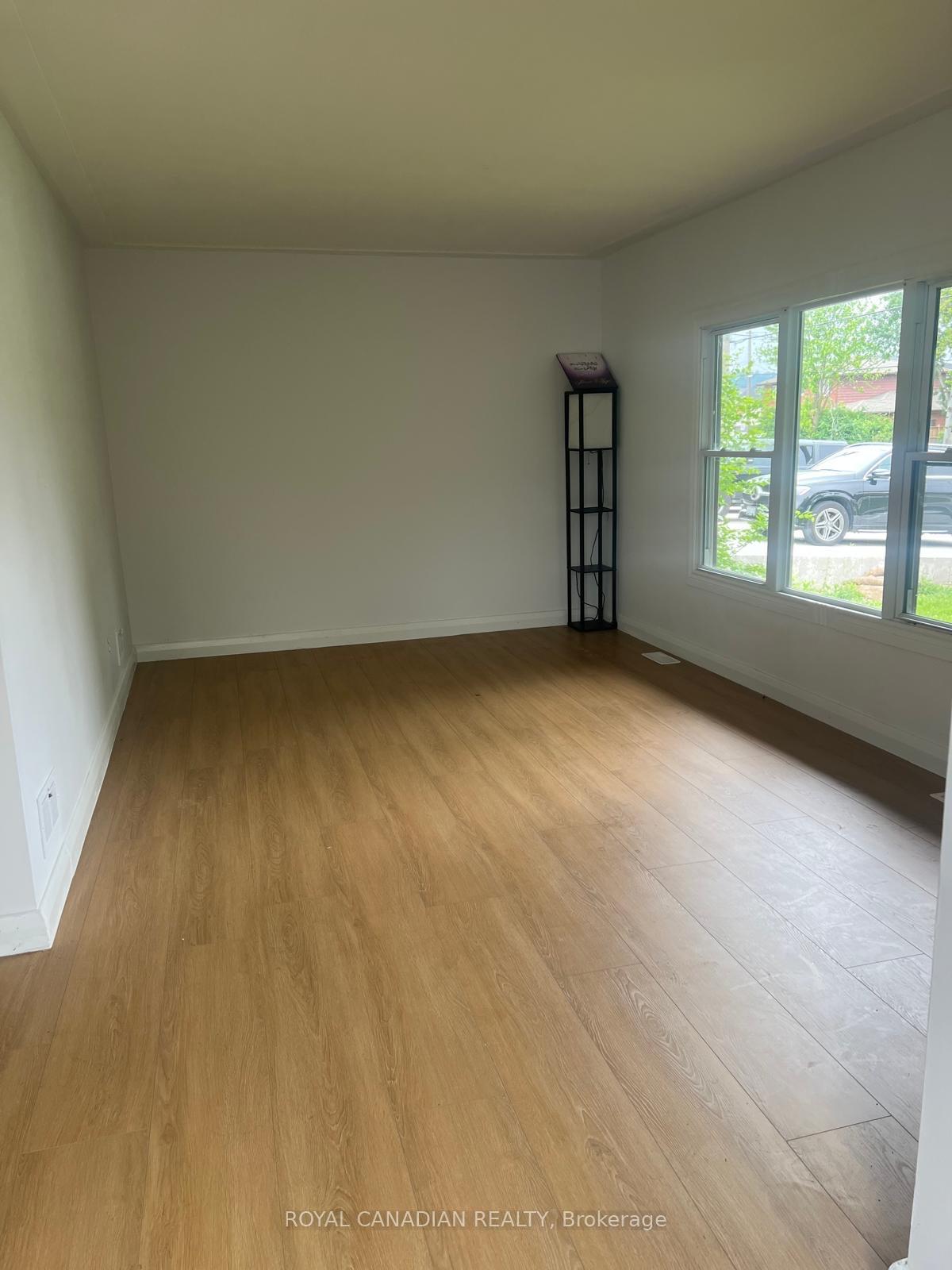Photo 7 of 276 Dewitt Road, Hamilton, Stoney Creek — HOMEH