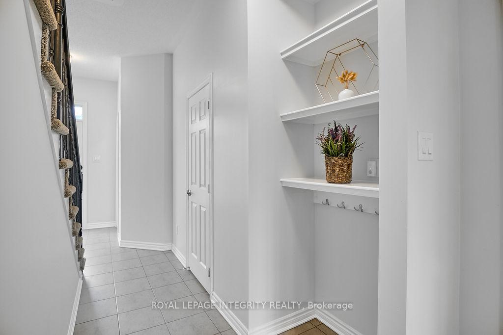 Photo 7 of 432 Cope Drive, Ottawa, Kanata - Emerald Meadows/Trailwest — HOMEH
