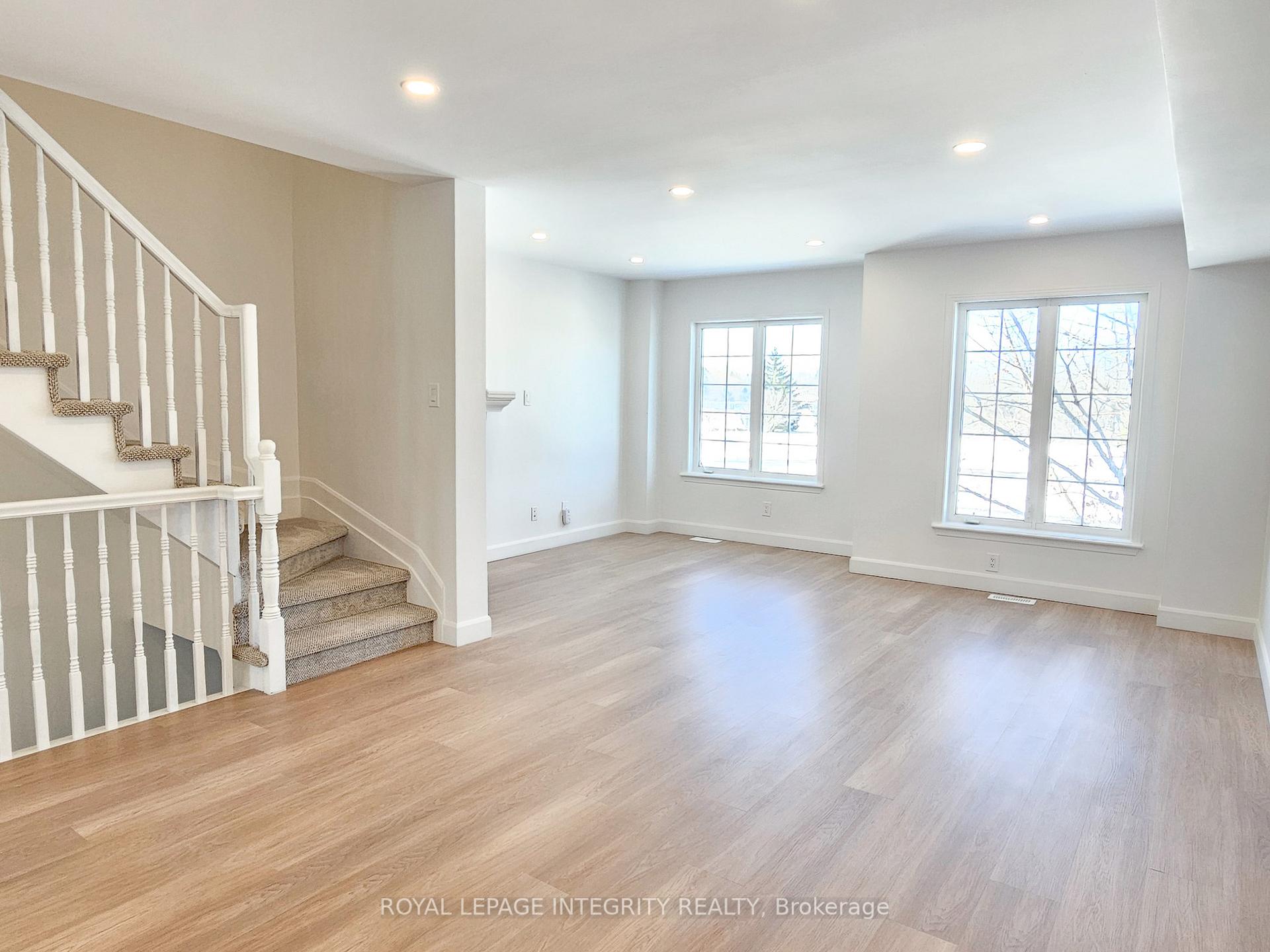Photo 4 of Unit 219, 90 Edenvale Drive, Ottawa, Kanata - Beaverbrook — HOMEH