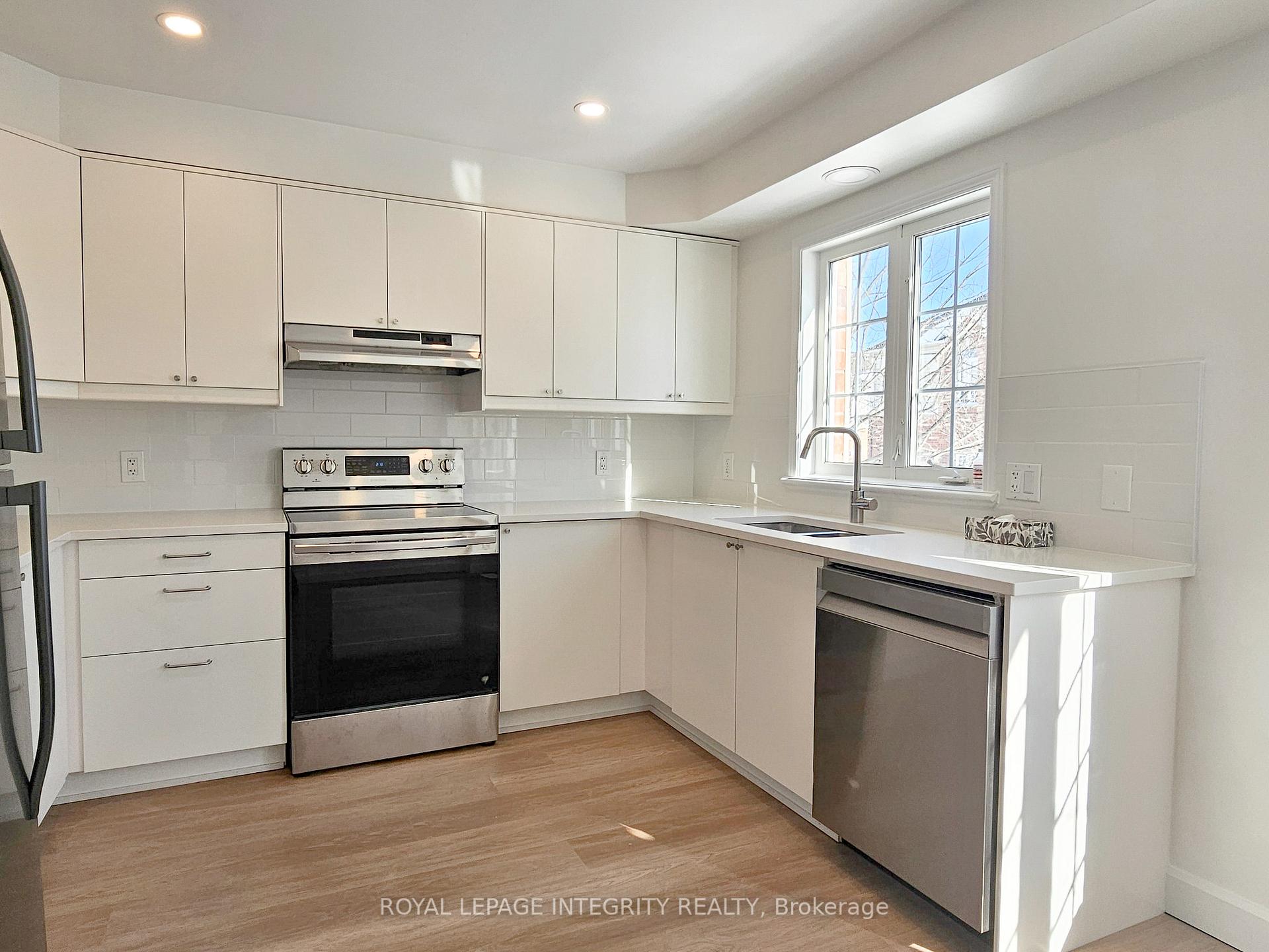 Photo 8 of Unit 219, 90 Edenvale Drive, Ottawa, Kanata - Beaverbrook — HOMEH