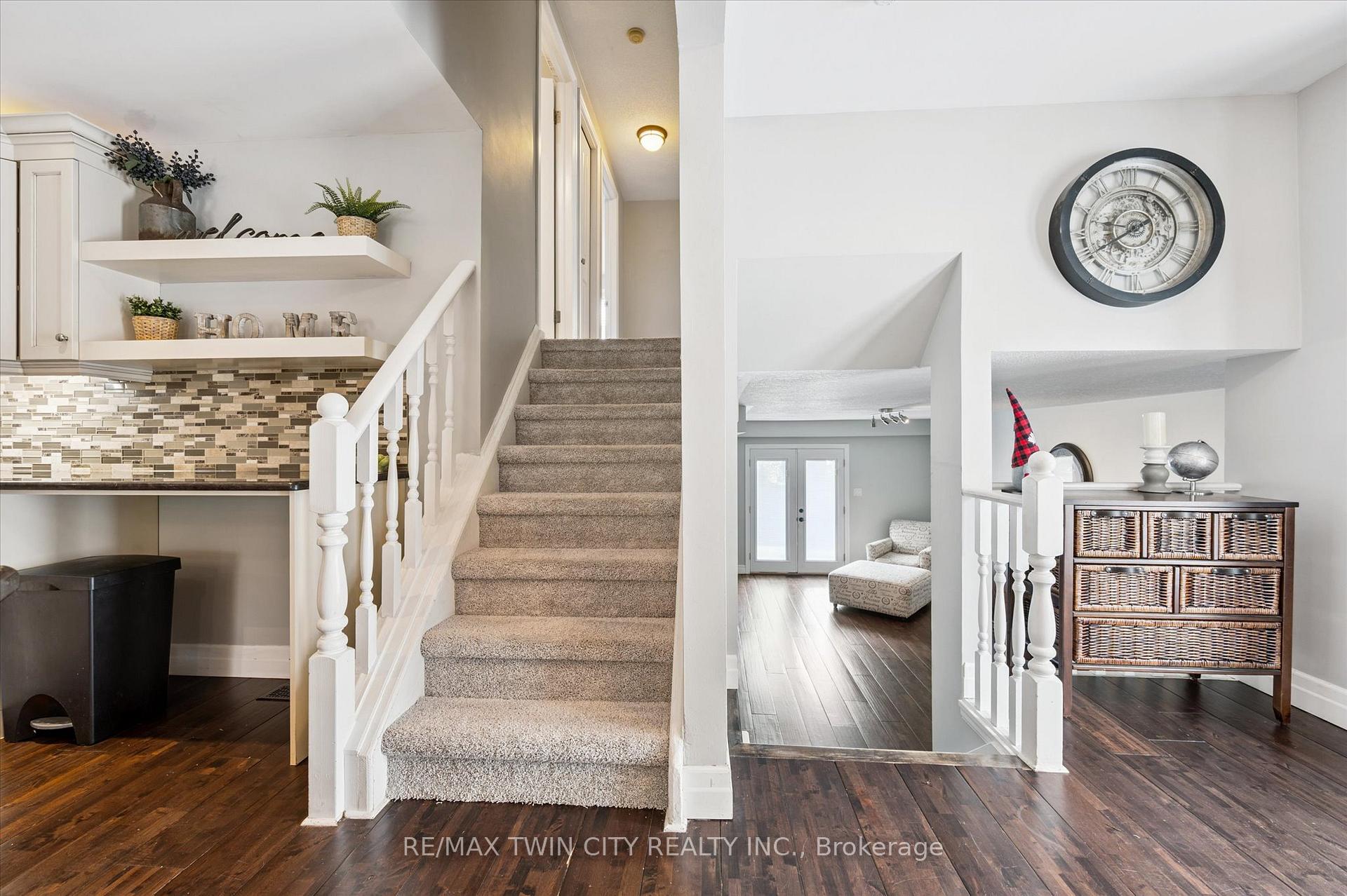 Photo 13 of 411 Bankside Crescent, Kitchener — HOMEH