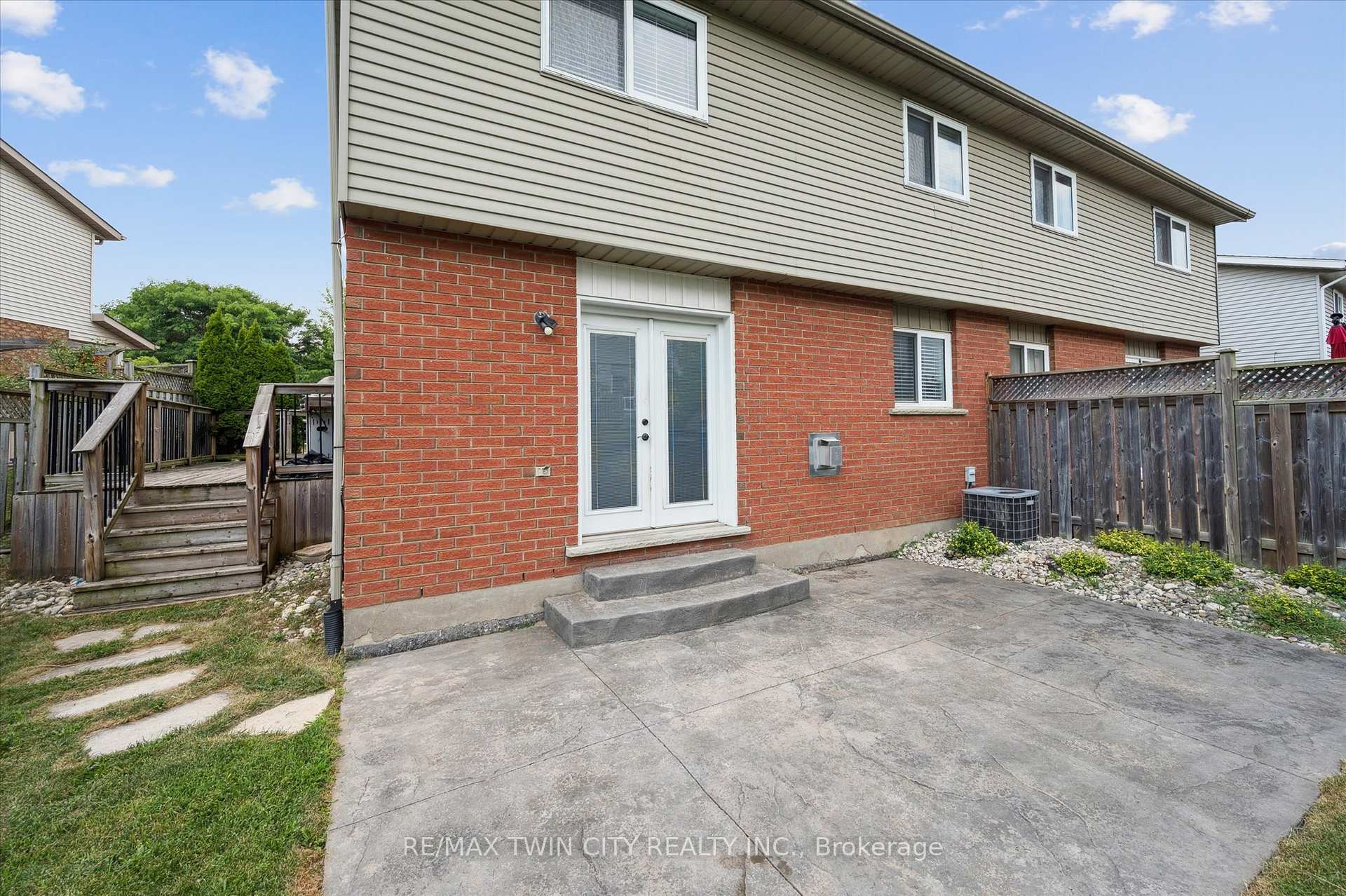 Photo 31 of 411 Bankside Crescent, Kitchener — HOMEH