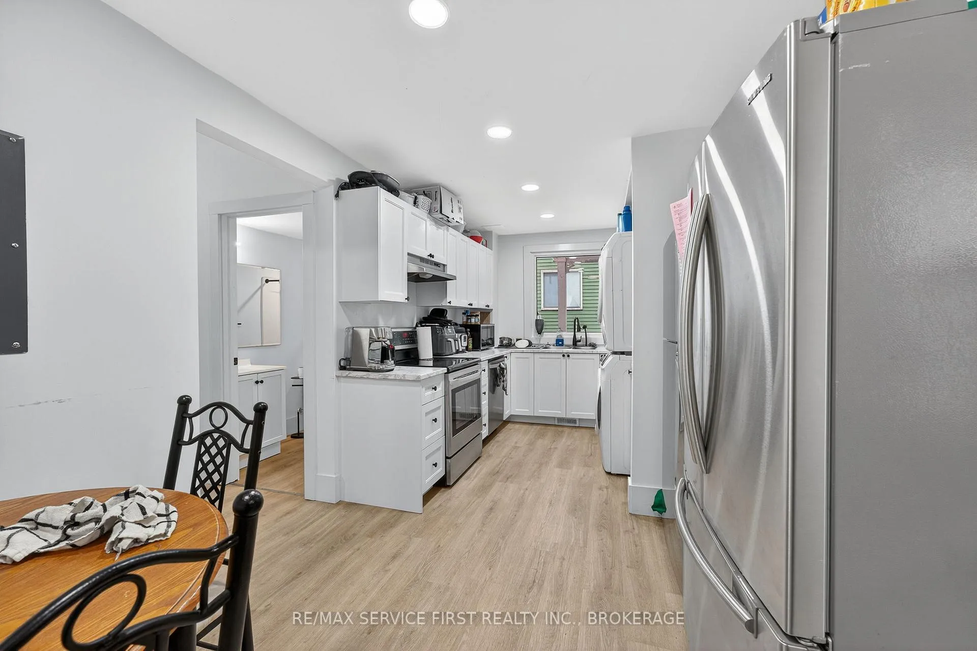 Photo 5 of 15 Foster Street, Kingston, Central City West — HOMEH