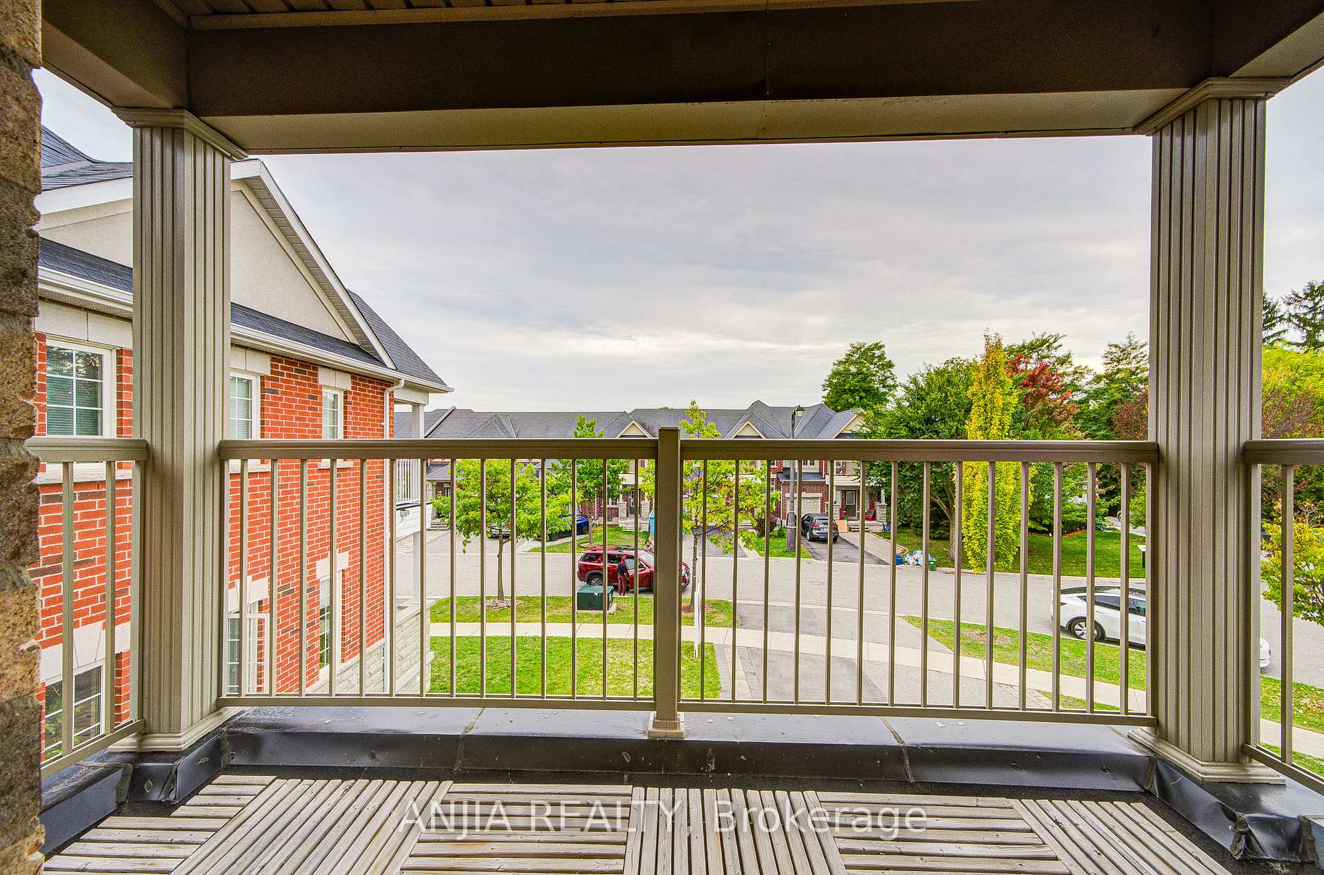 Photo 35 of 9 Moore's Court, Markham, Box Grove — HOMEH