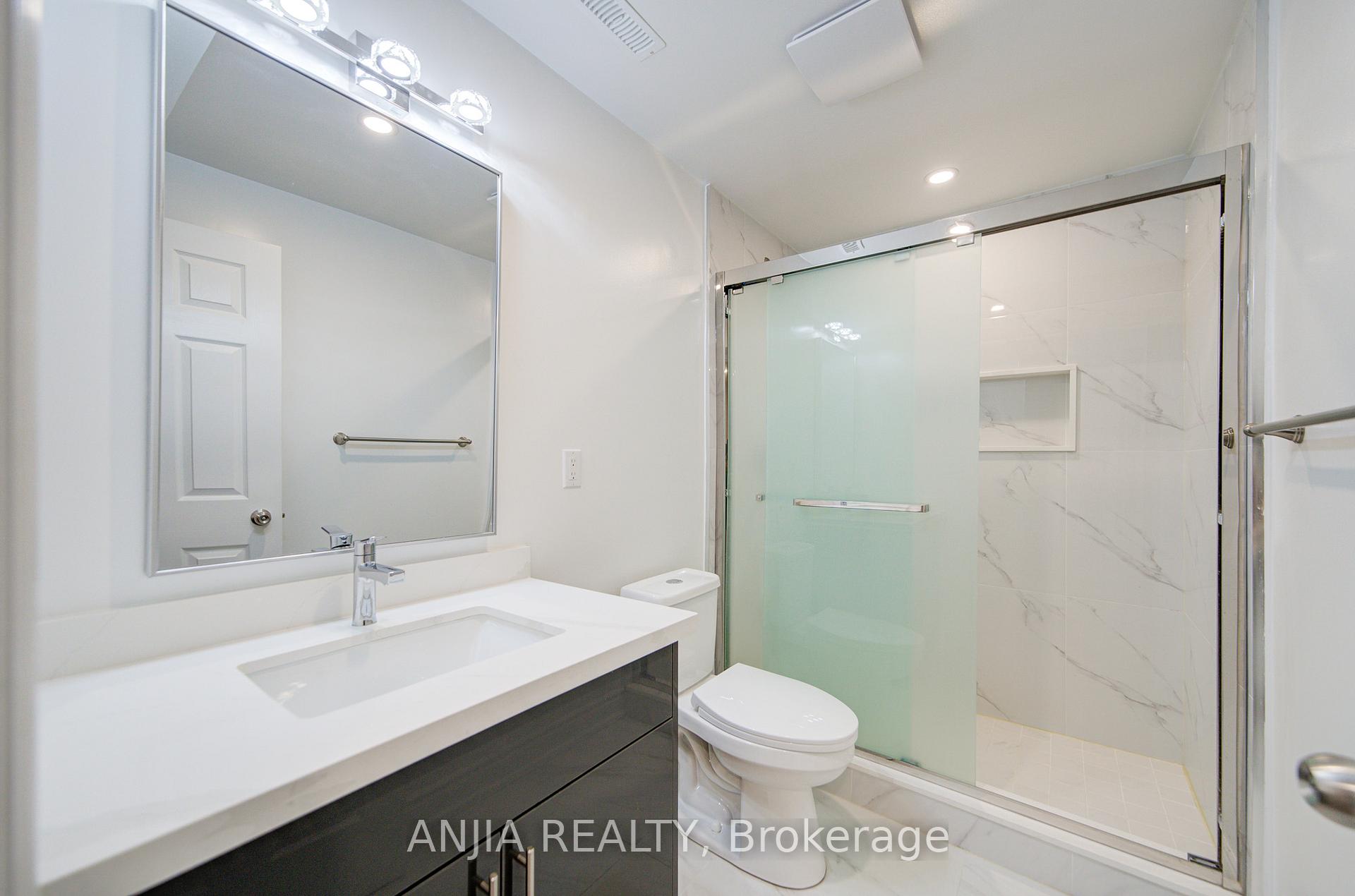 Photo 42 of 9 Moore's Court, Markham, Box Grove — HOMEH
