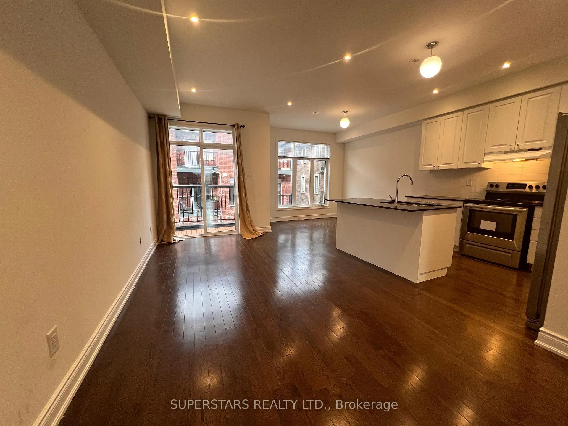 Photo 10 of 4132 Highway 7 E, Markham, Unionville — HOMEH