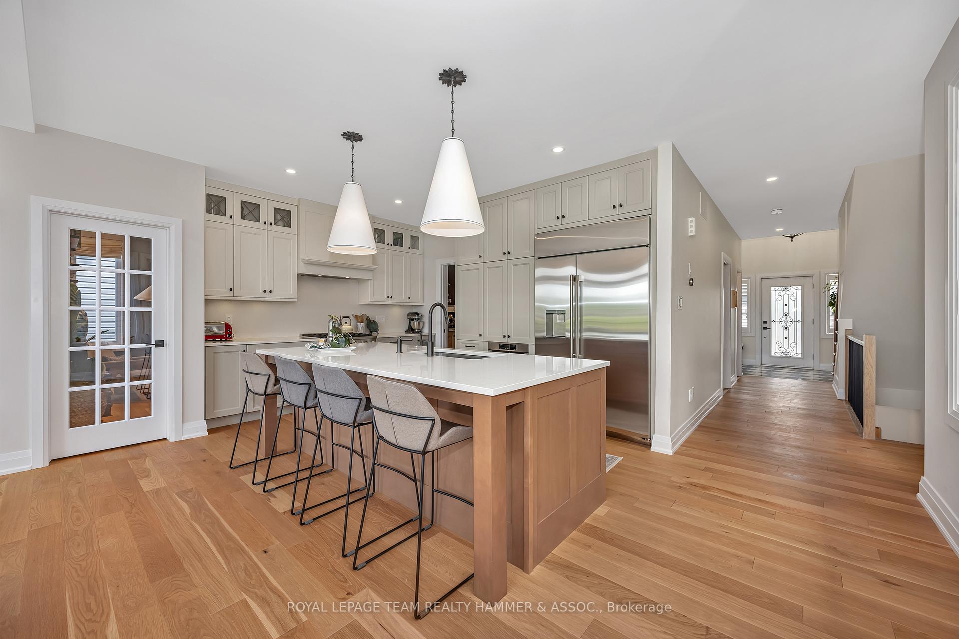 Photo 9 of 88 Defence Street, Ottawa, Kanata - Emerald Meadows/Trailwest — HOMEH