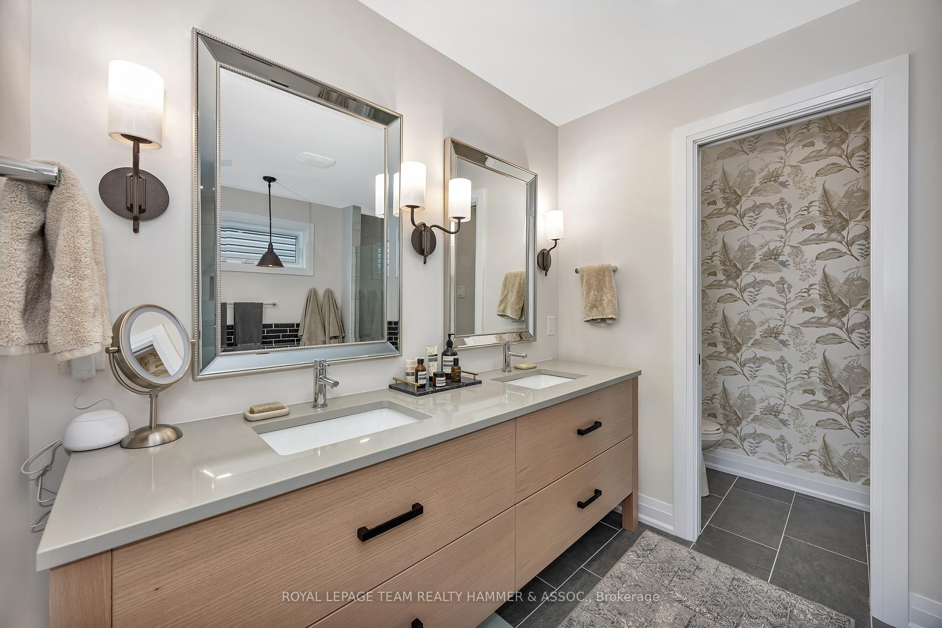 Photo 21 of 88 Defence Street, Ottawa, Kanata - Emerald Meadows/Trailwest — HOMEH