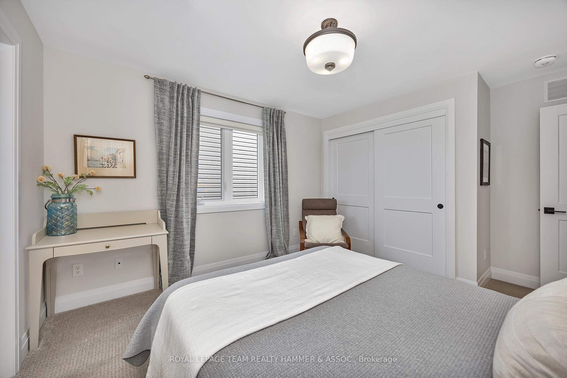 Photo 24 of 88 Defence Street, Ottawa, Kanata - Emerald Meadows/Trailwest — HOMEH