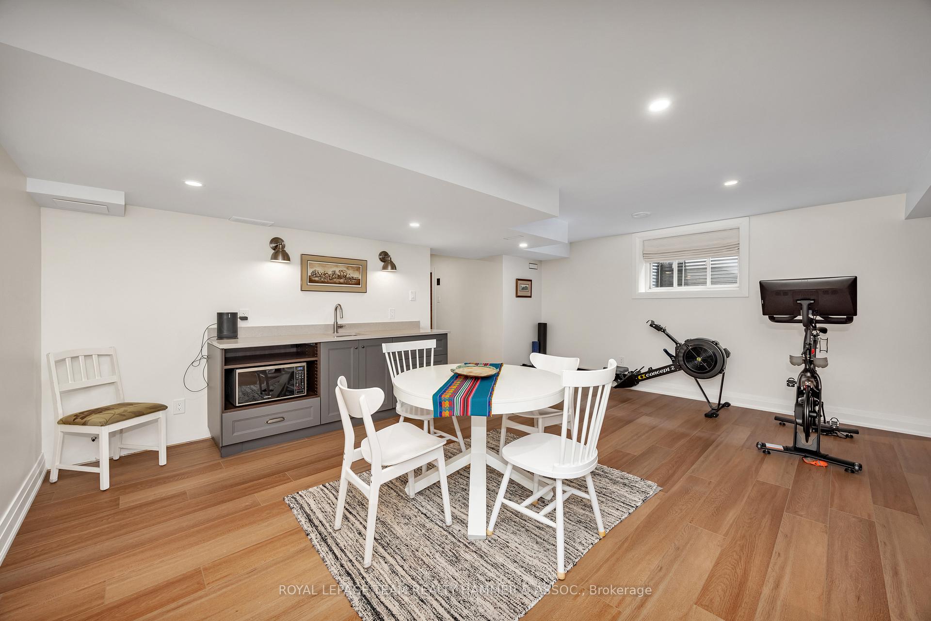 Photo 36 of 88 Defence Street, Ottawa, Kanata - Emerald Meadows/Trailwest — HOMEH